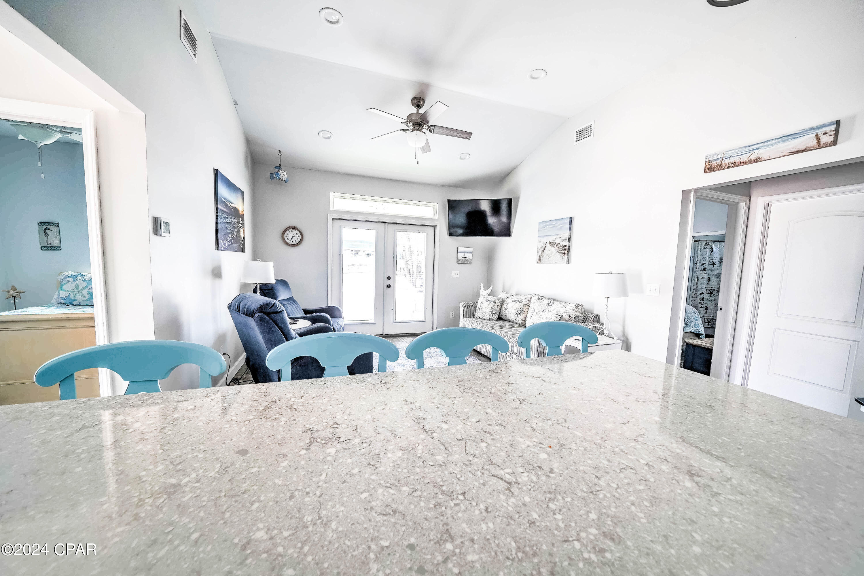 Venture Out Travel Trail - Residential