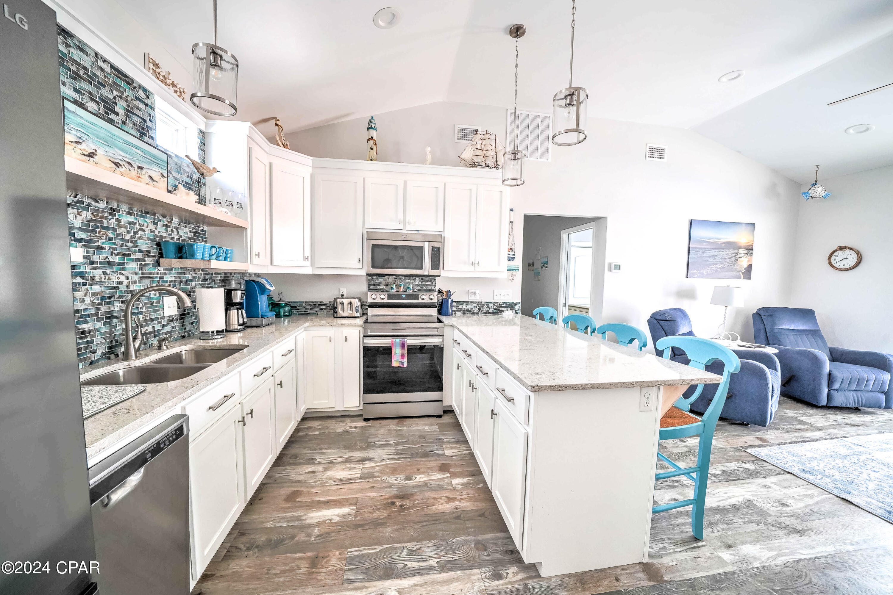 Venture Out Travel Trail - Residential