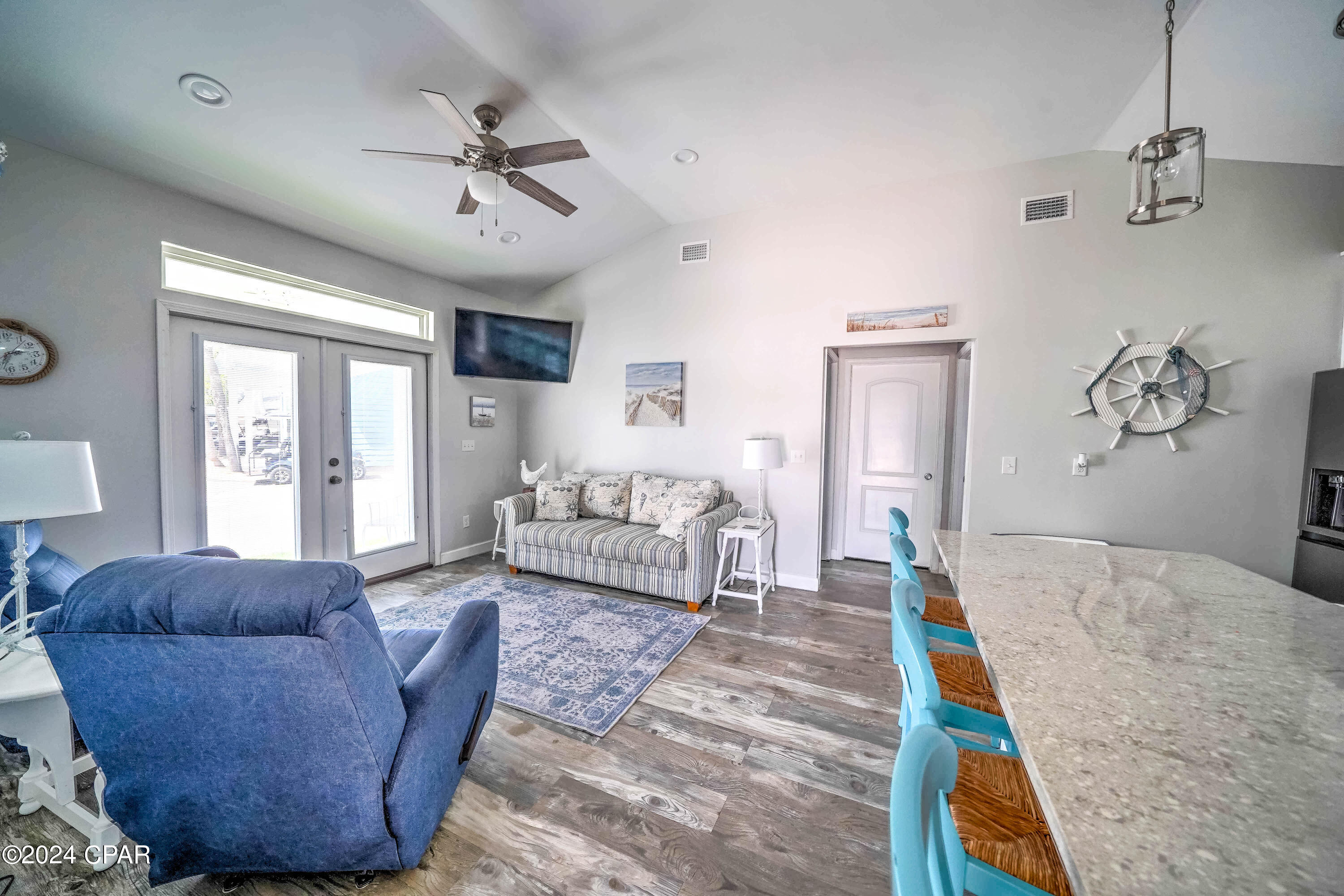 Venture Out Travel Trail - Residential