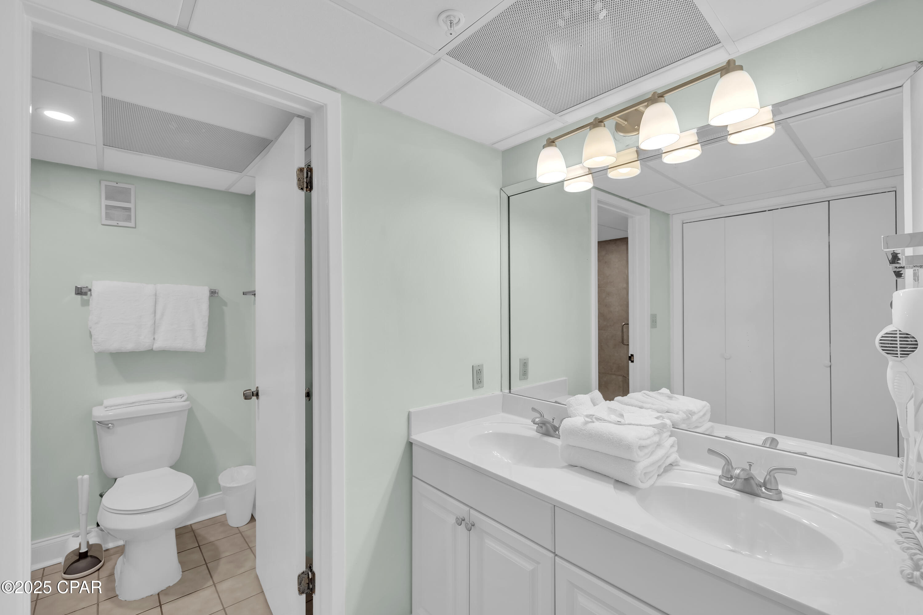 Edgewater Tower III - Residential