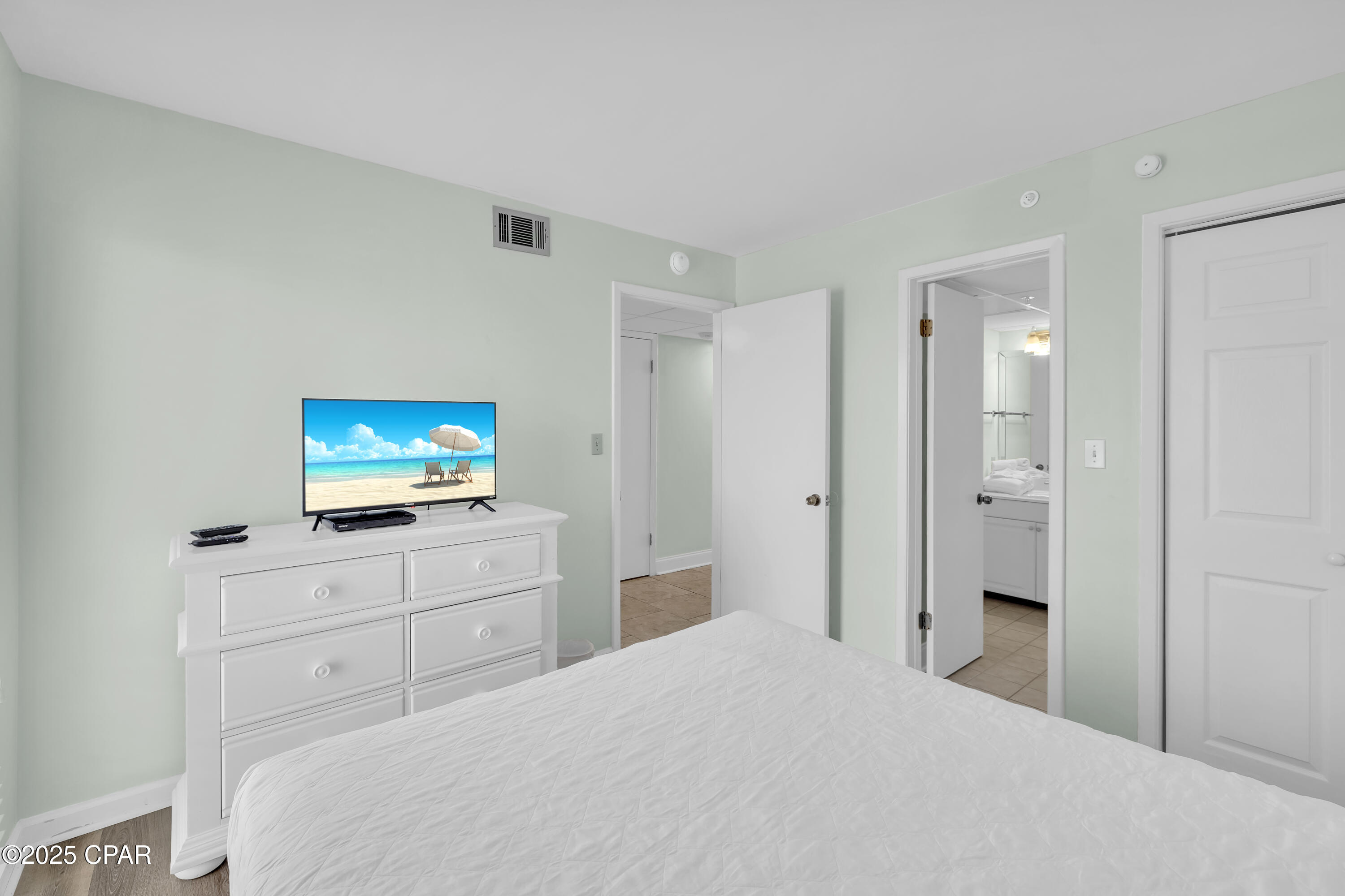 Edgewater Tower III - Residential