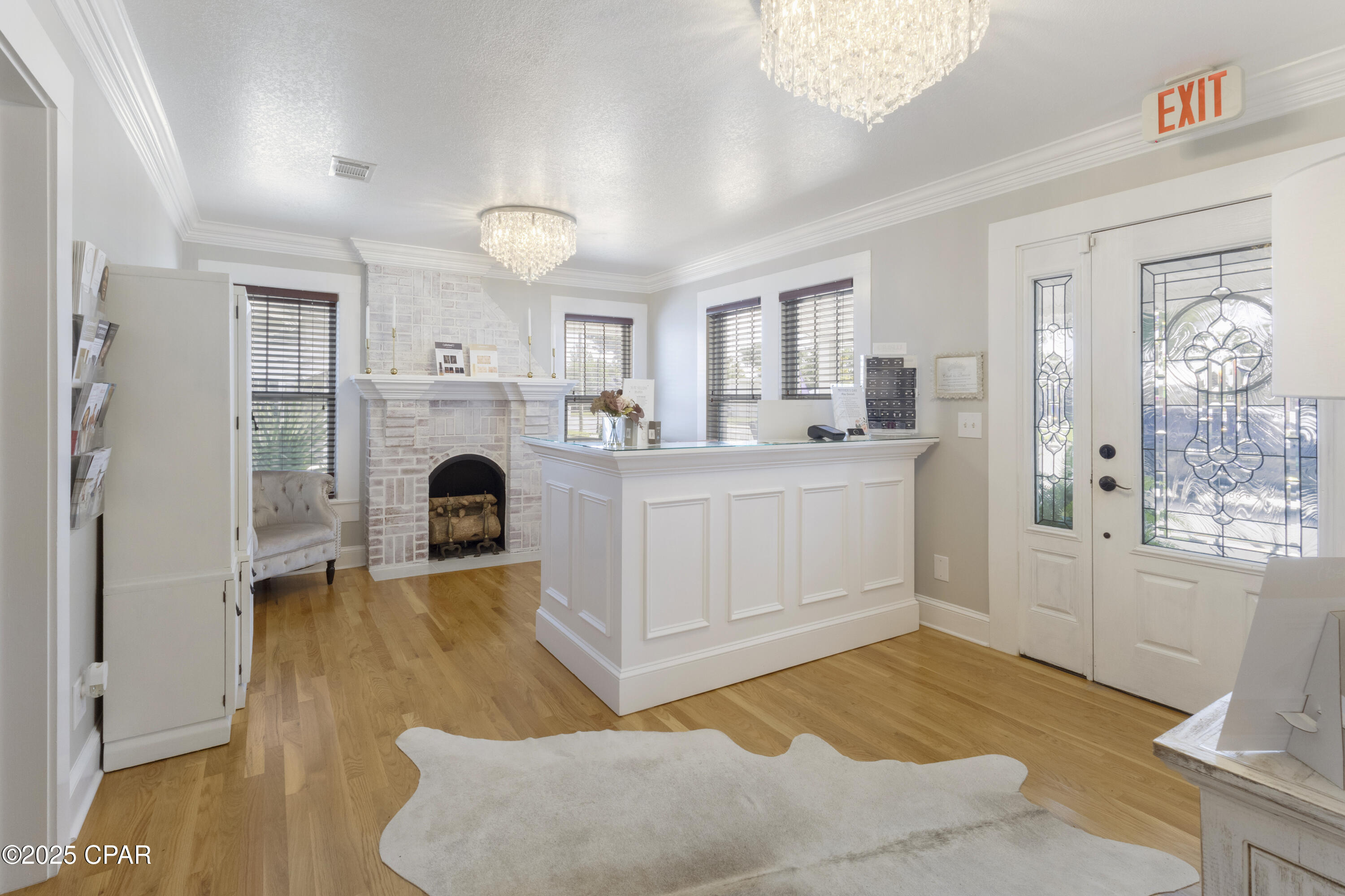 [No Recorded Subdiv] - Commercial Sale