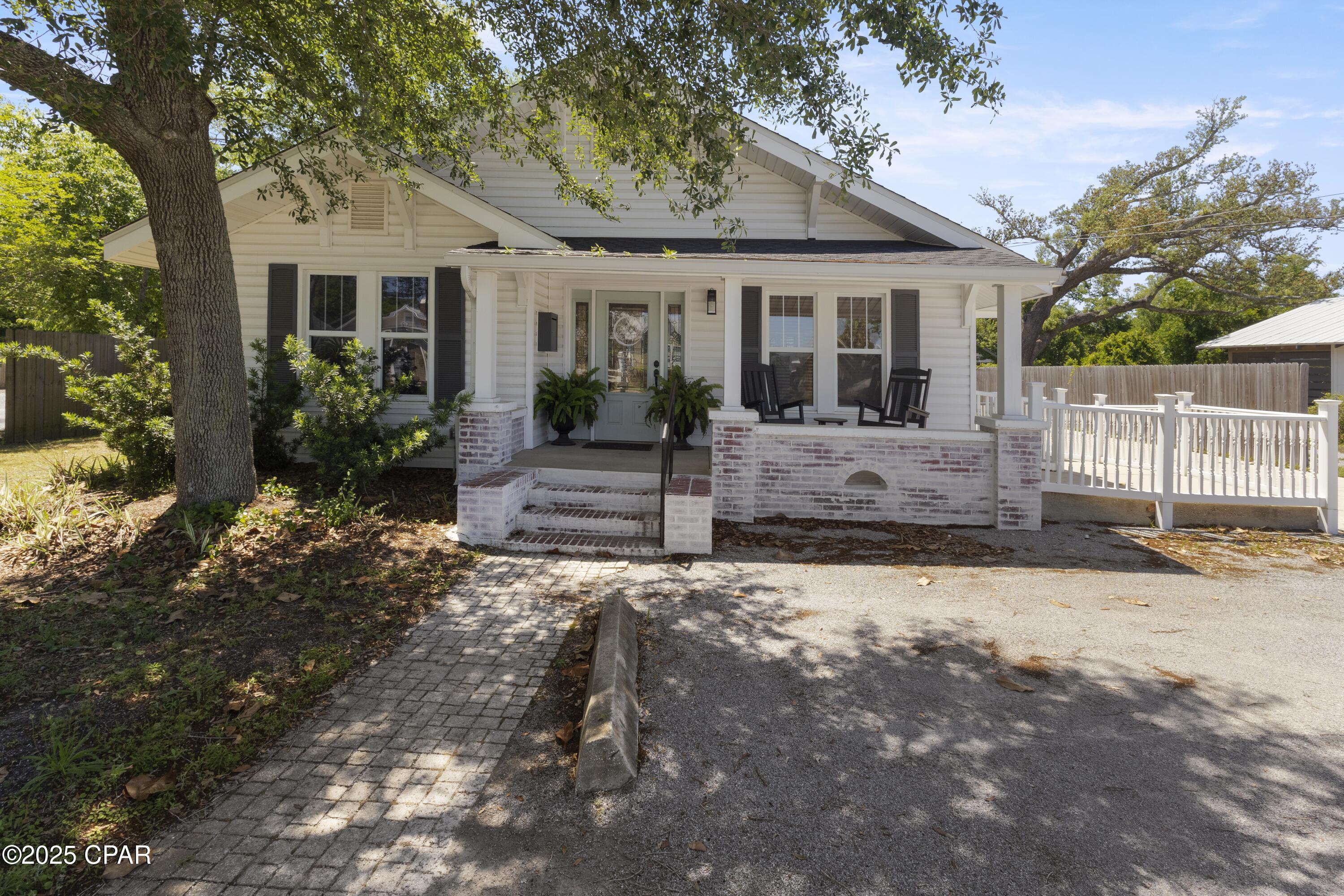 [No Recorded Subdiv] - Commercial Sale