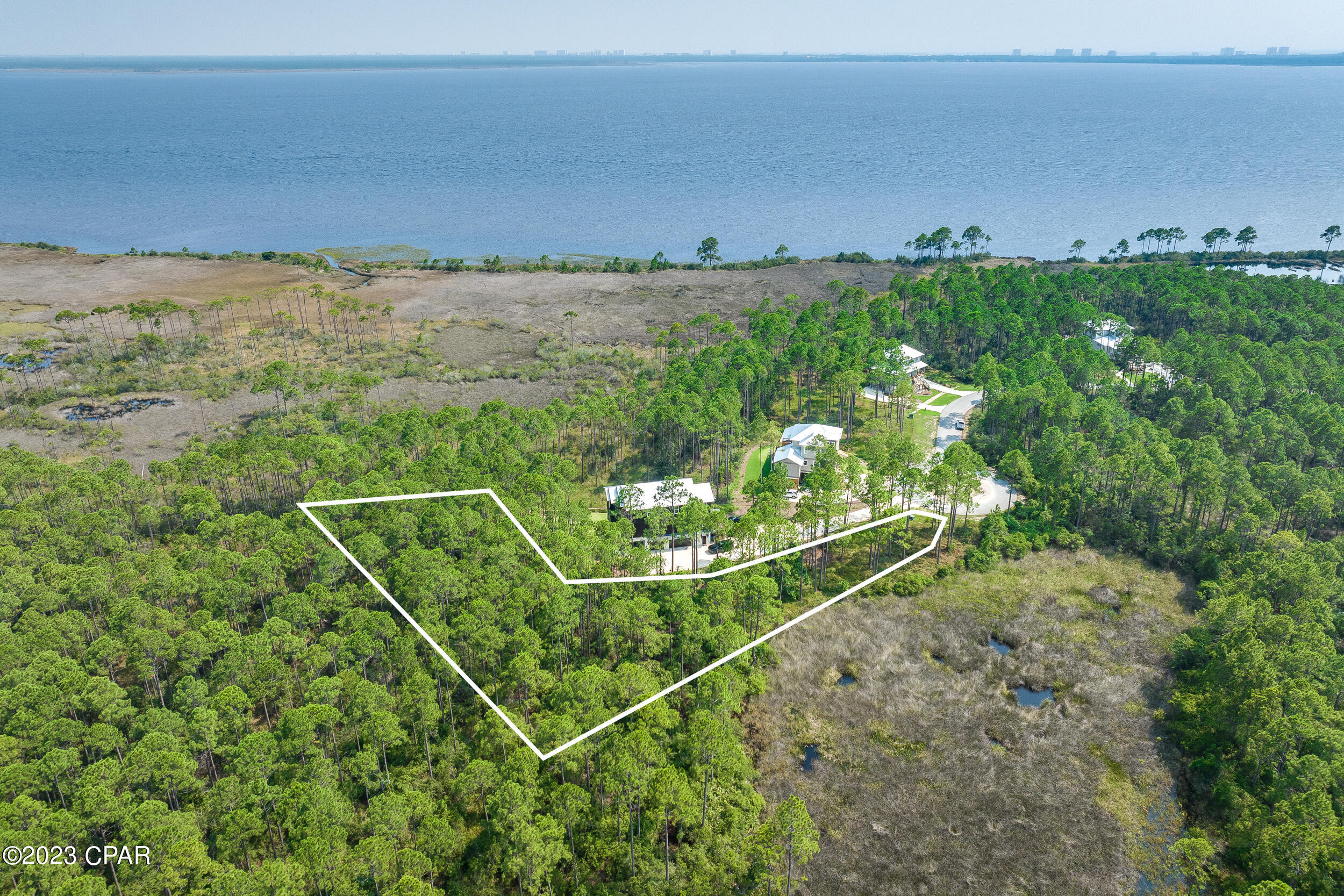 Rivercamps On Crooked Creek - Land