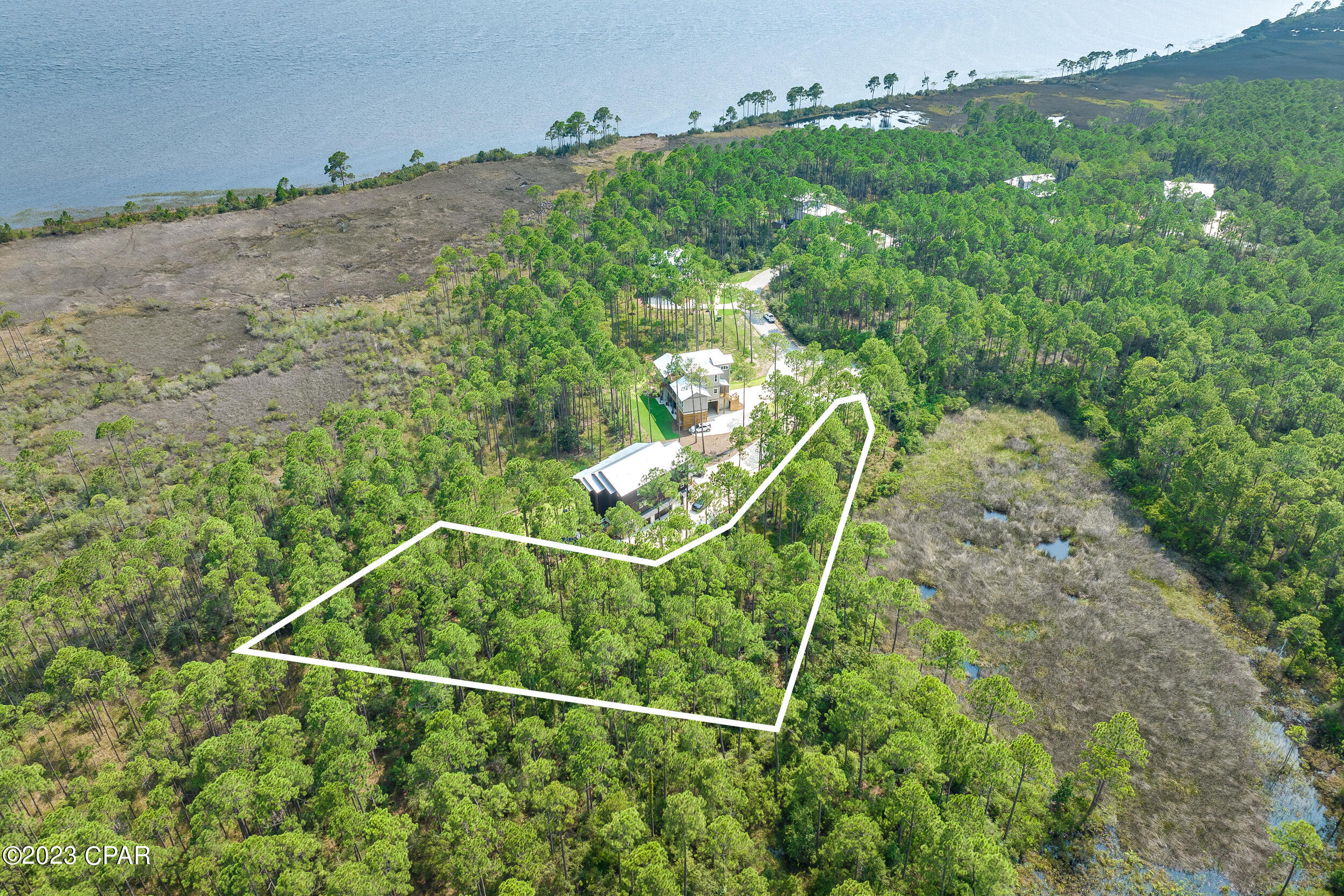 Rivercamps On Crooked Creek - Land