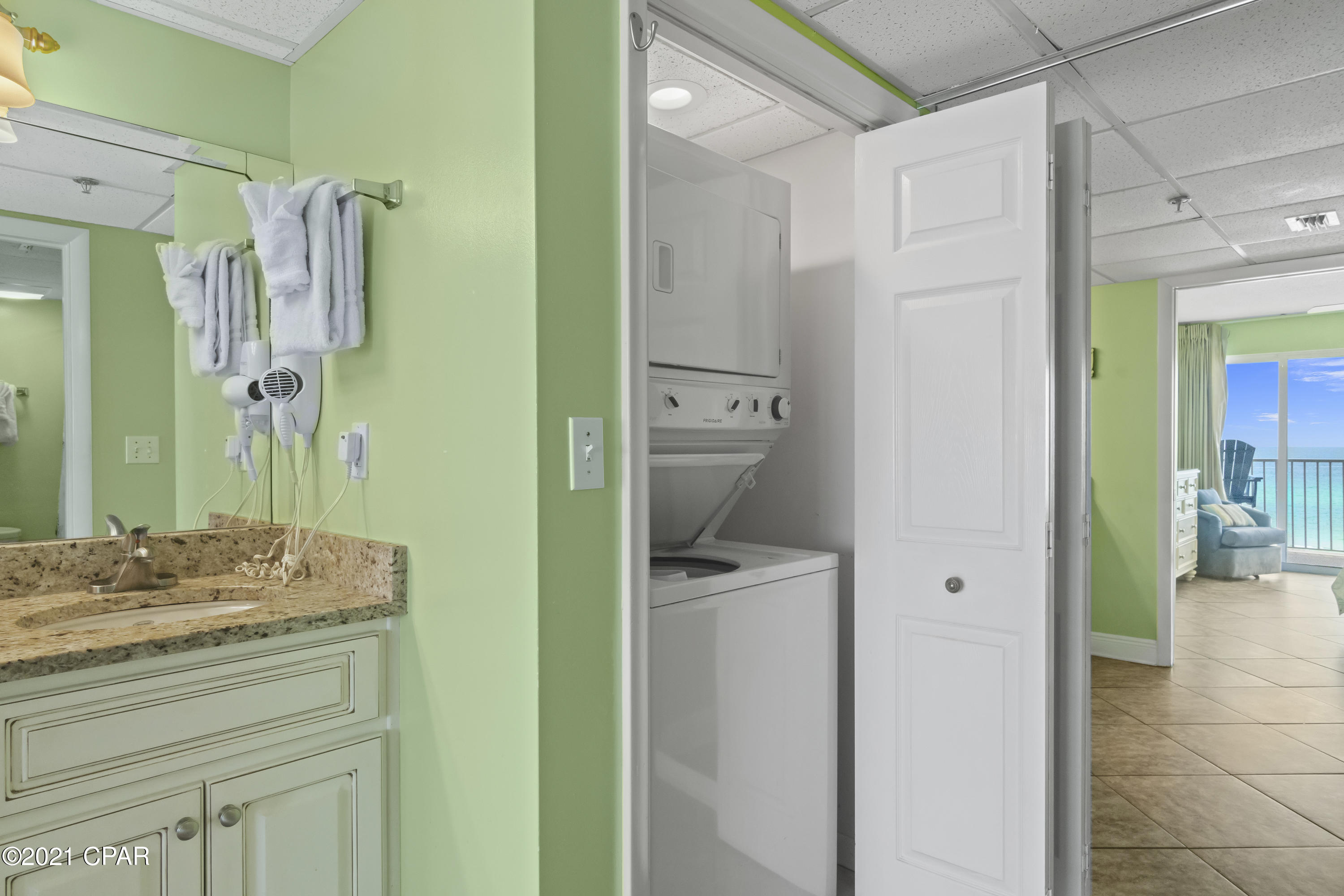 Long Beach Towers II - Residential