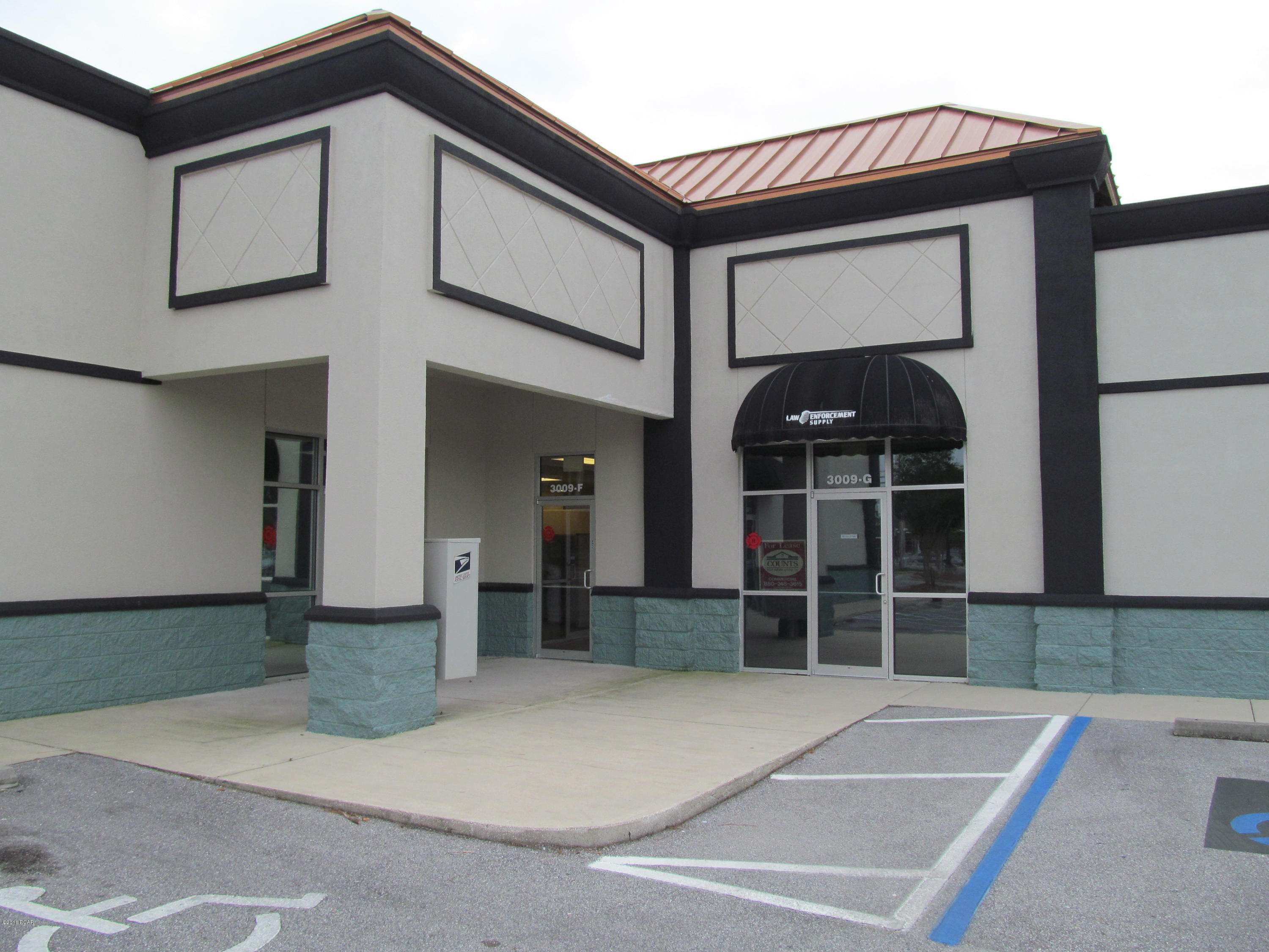 No Named Subdivision - Commercial Lease