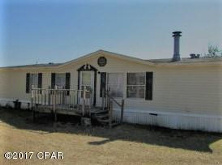 Great first home or investment for rental. 3/2 with working fireplace, great room concept and quiet neighborhood.