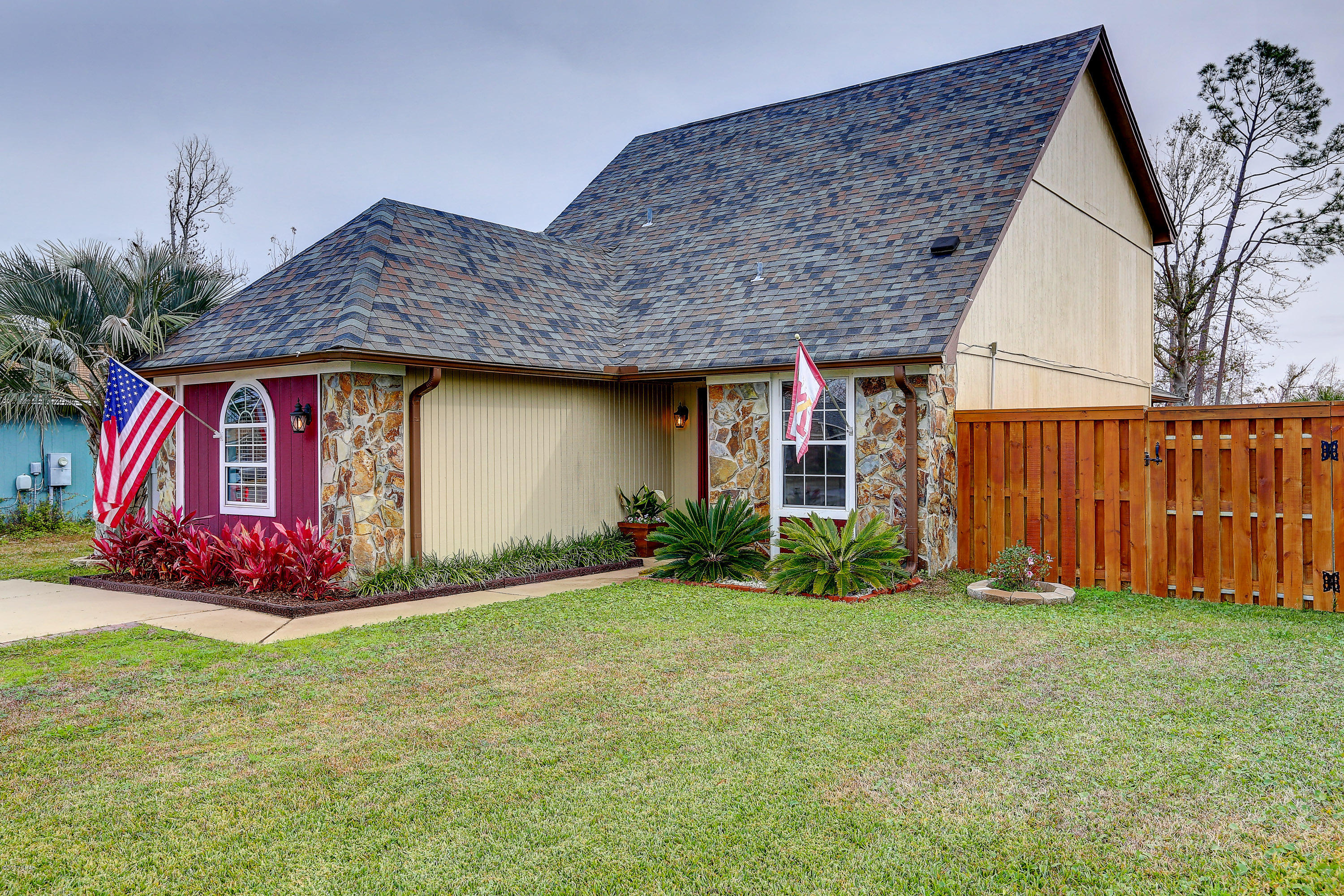 Fmw's Del Add To Lynn Haven - Residential