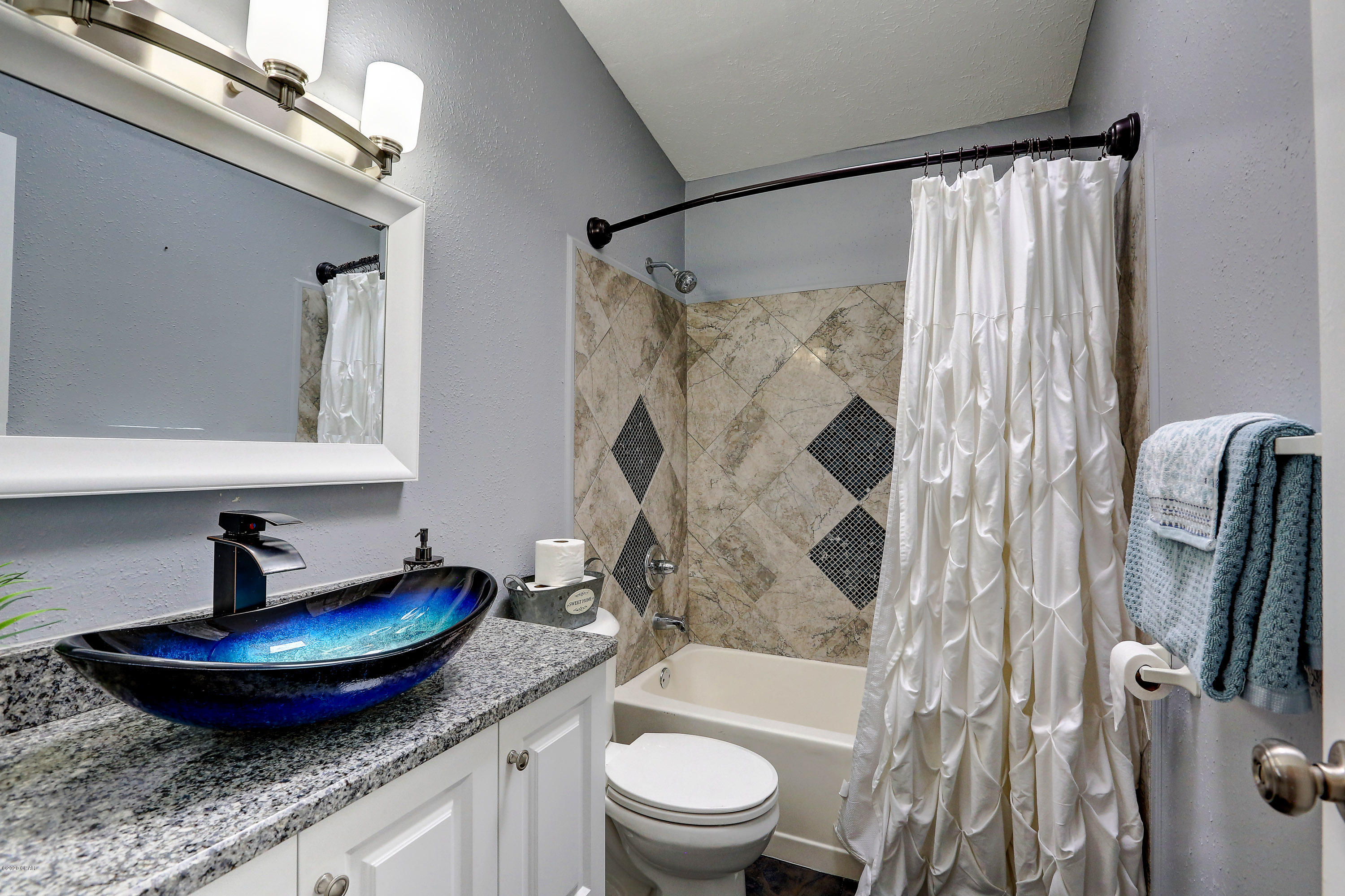 Fmw's Del Add To Lynn Haven - Residential