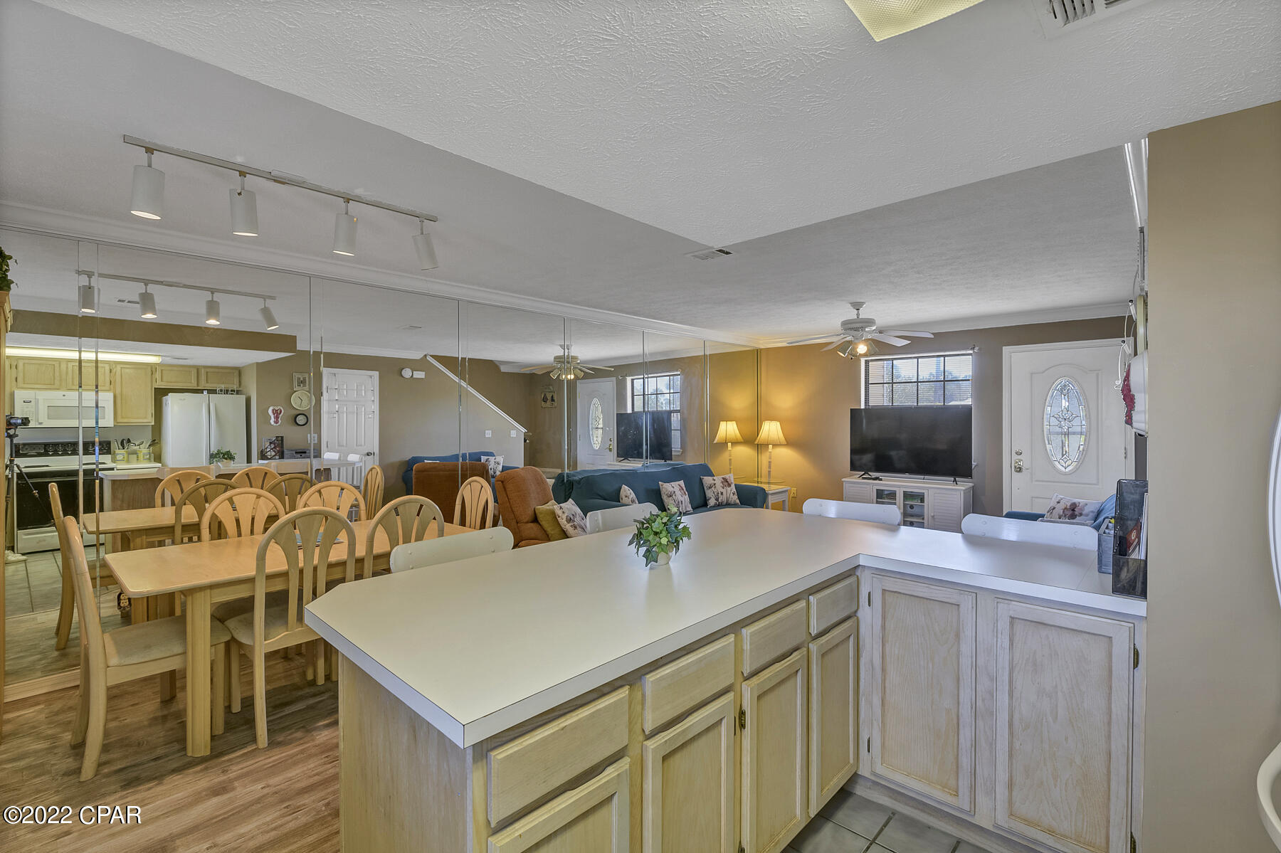 Harbour Towne - Residential