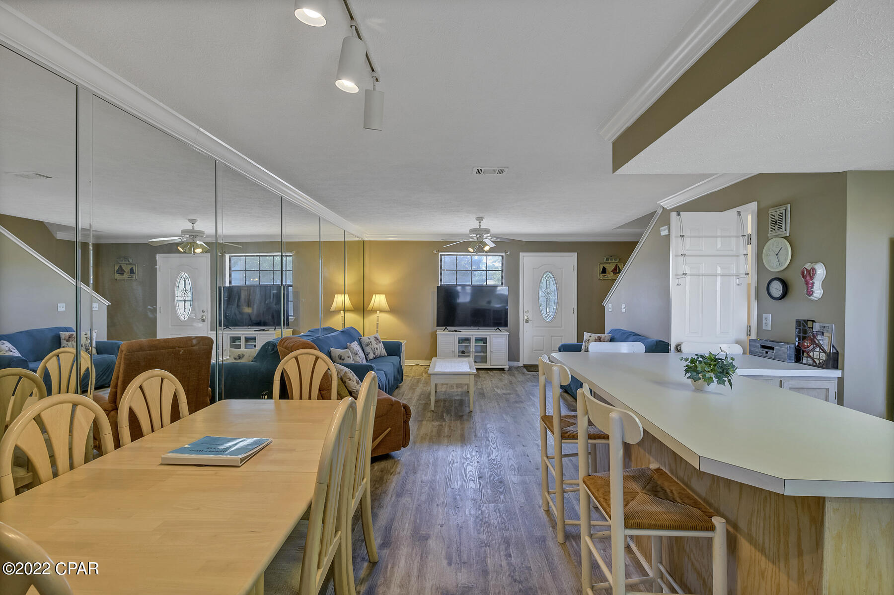 Harbour Towne - Residential