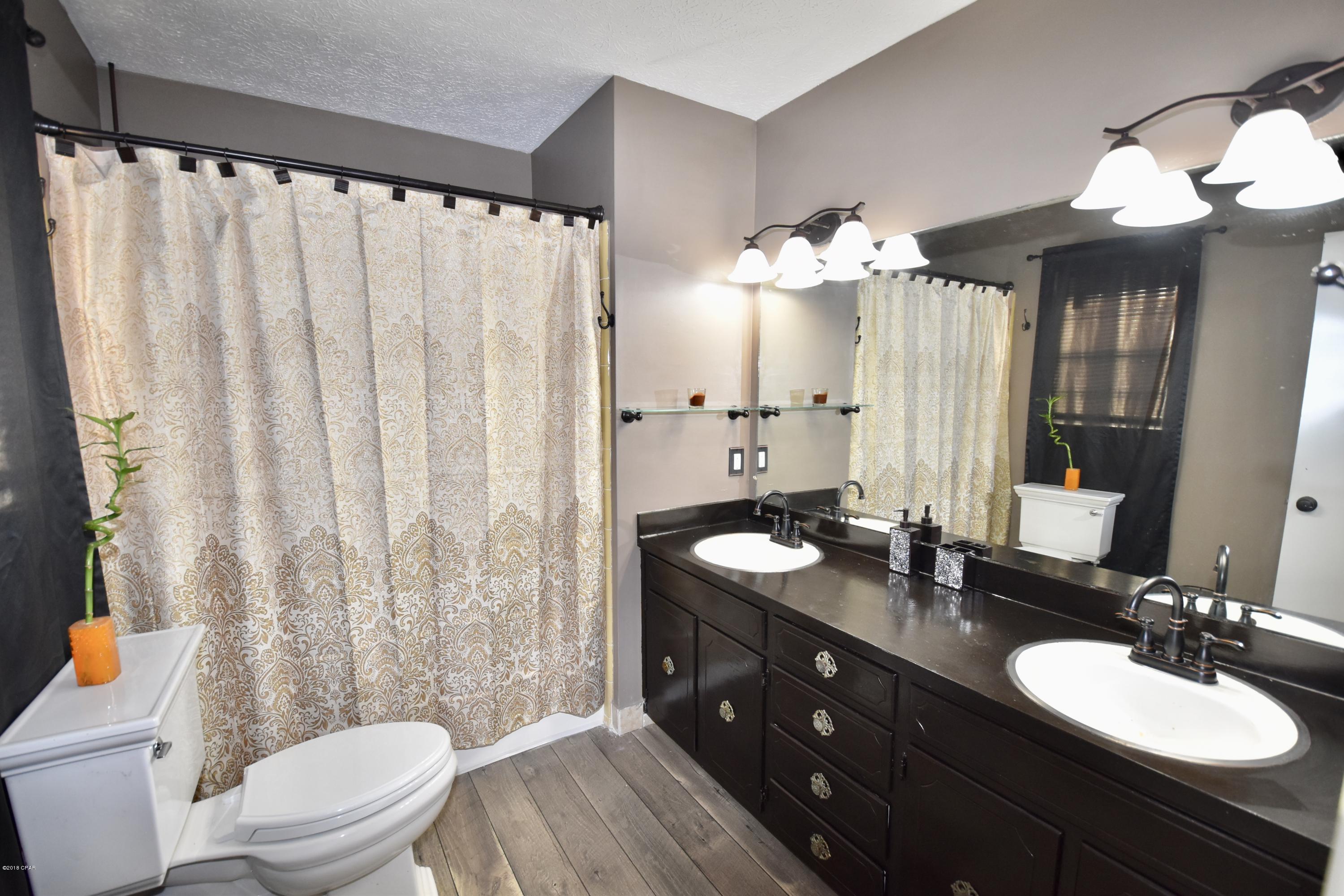 Kings Point - Residential