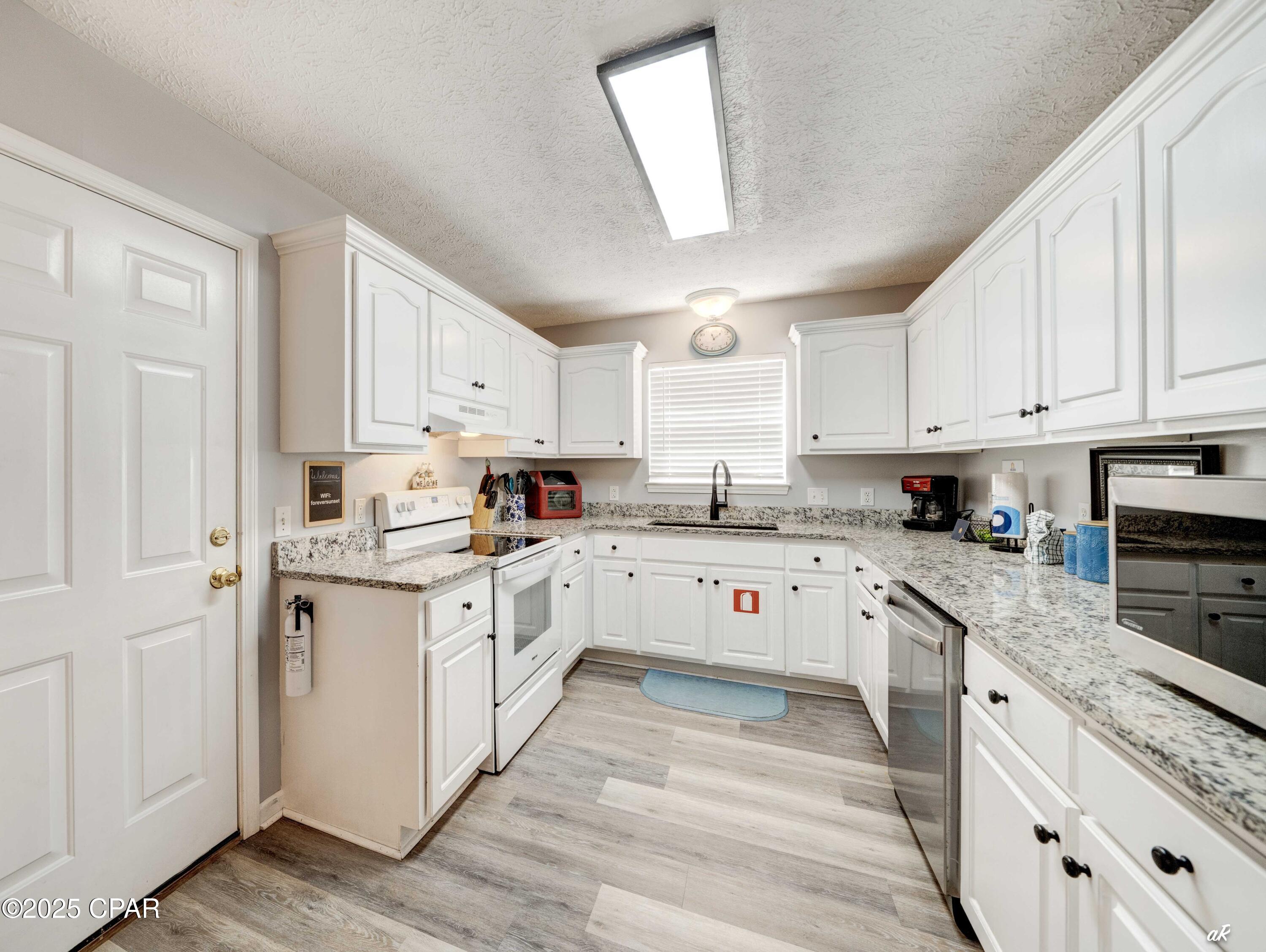 Palm Cove - Residential