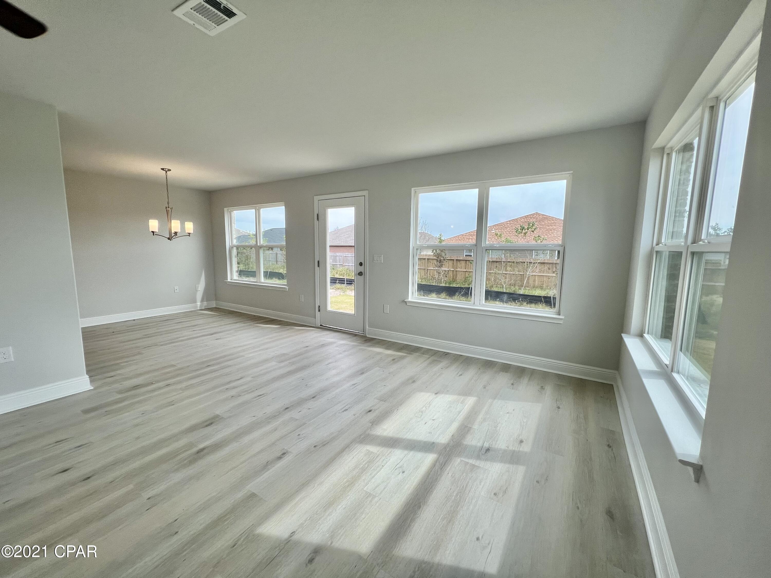 Maegan's Ridge - Residential