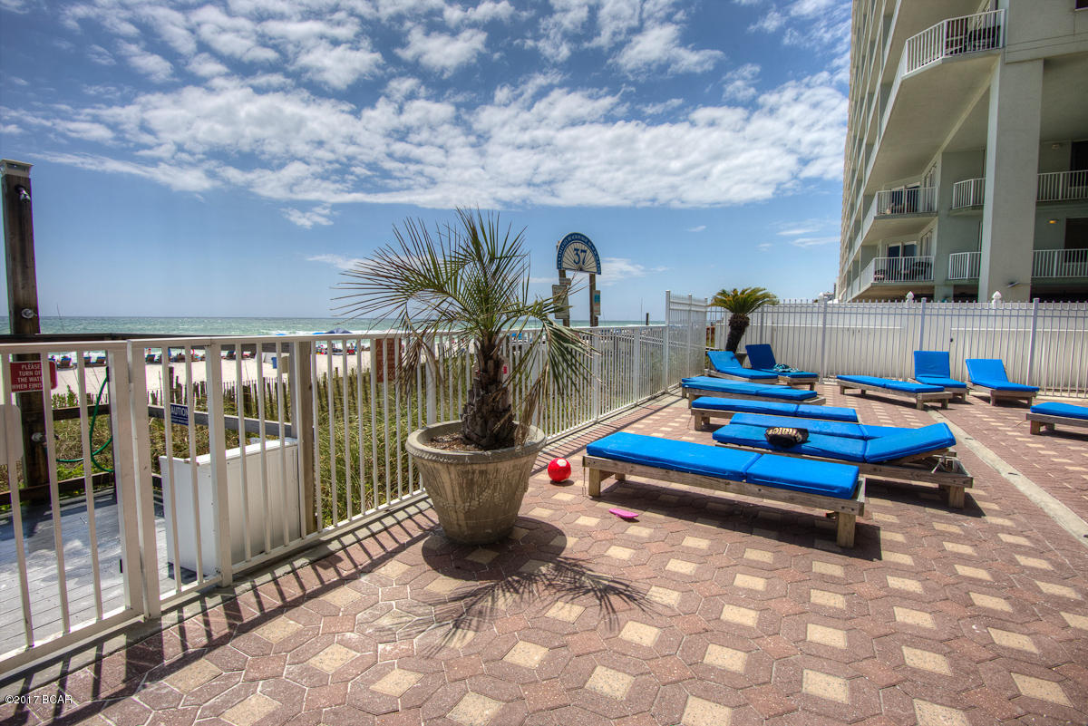 Grandview East At Long Beach - Residential