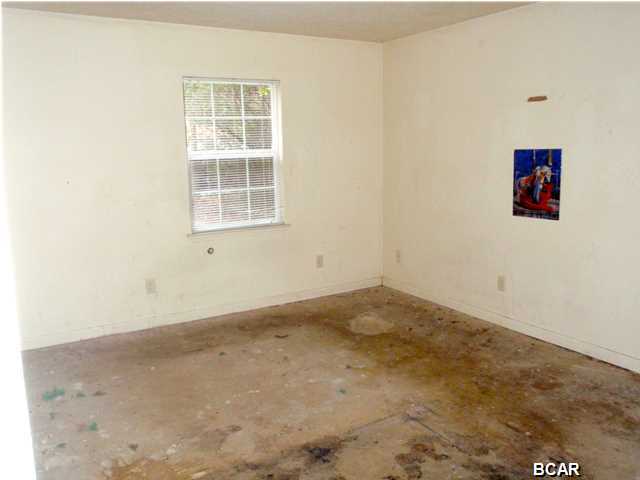 Louis Tract - Residential