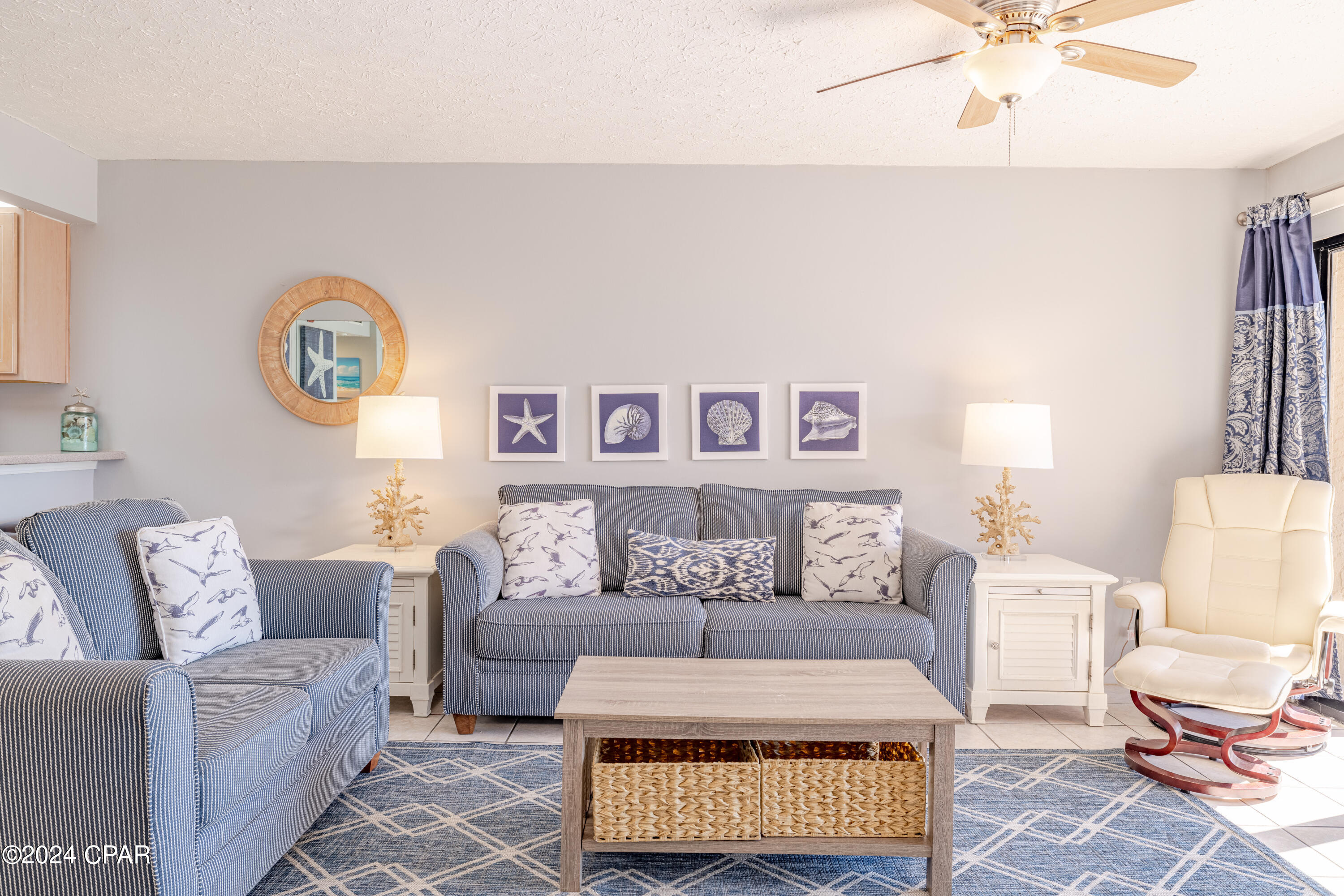 Summerhouse Condo. - Residential