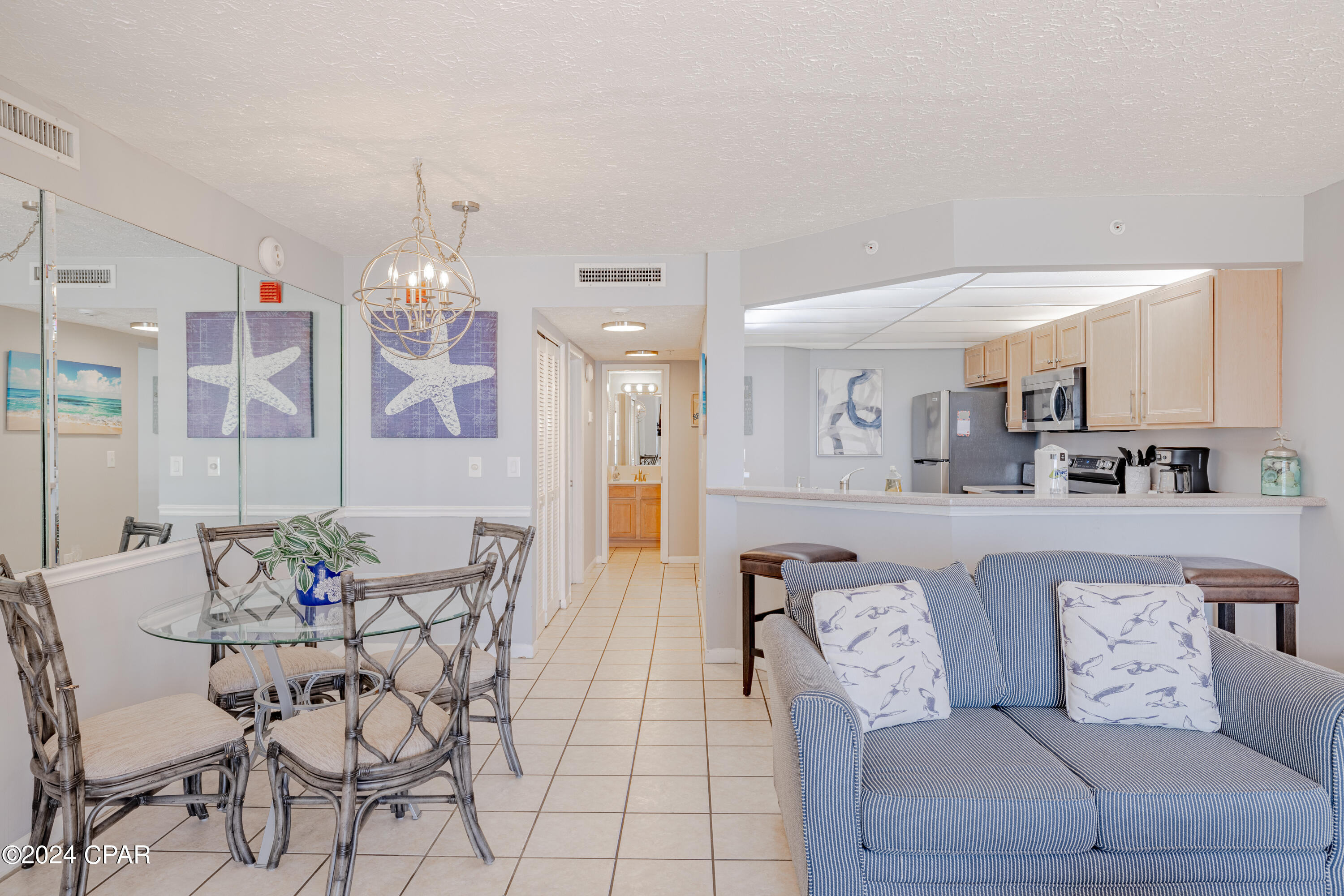 Summerhouse Condo. - Residential