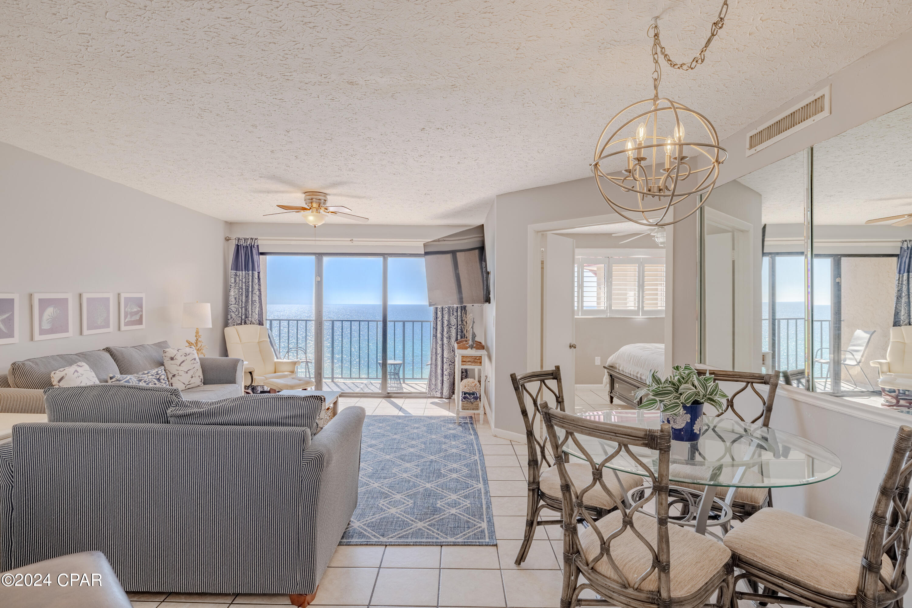 Summerhouse Condo. - Residential