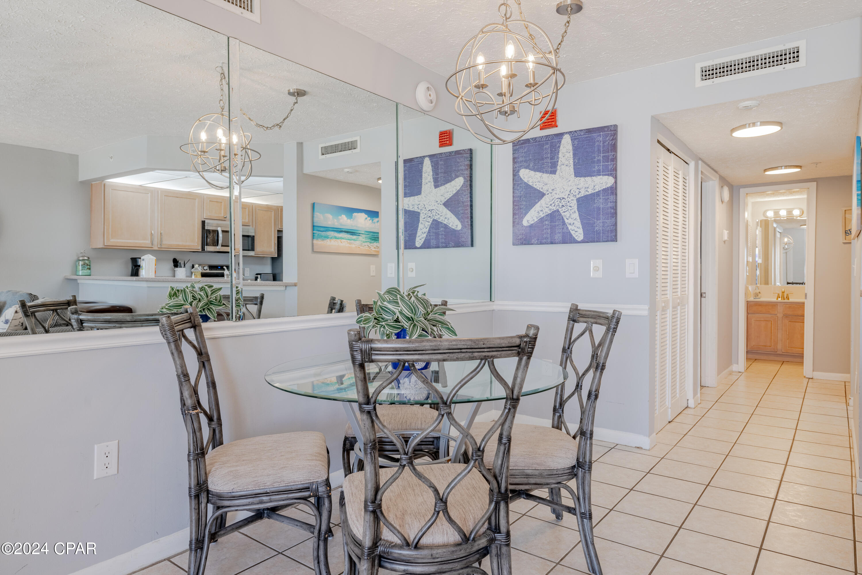 Summerhouse Condo. - Residential