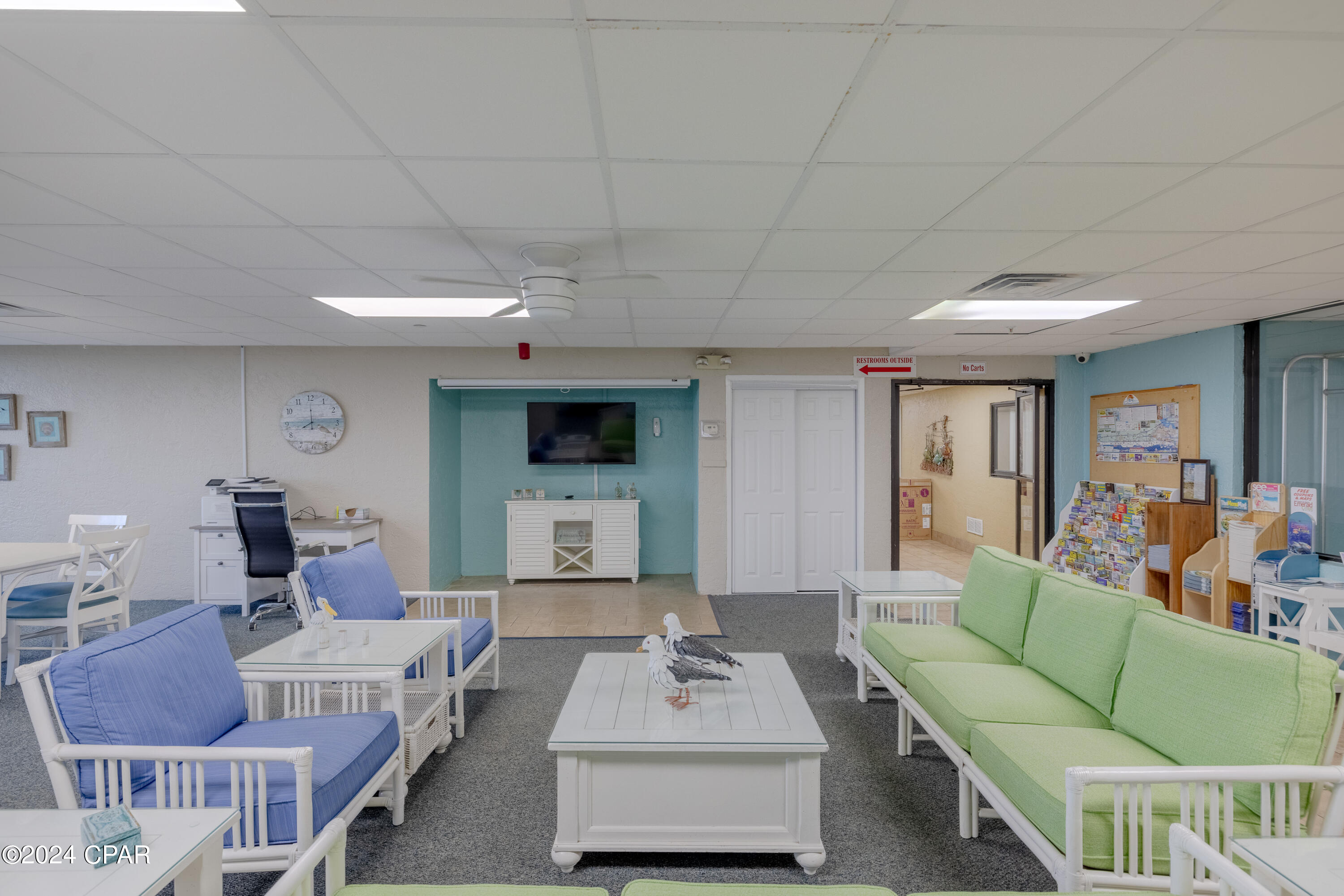 Summerhouse Condo. - Residential