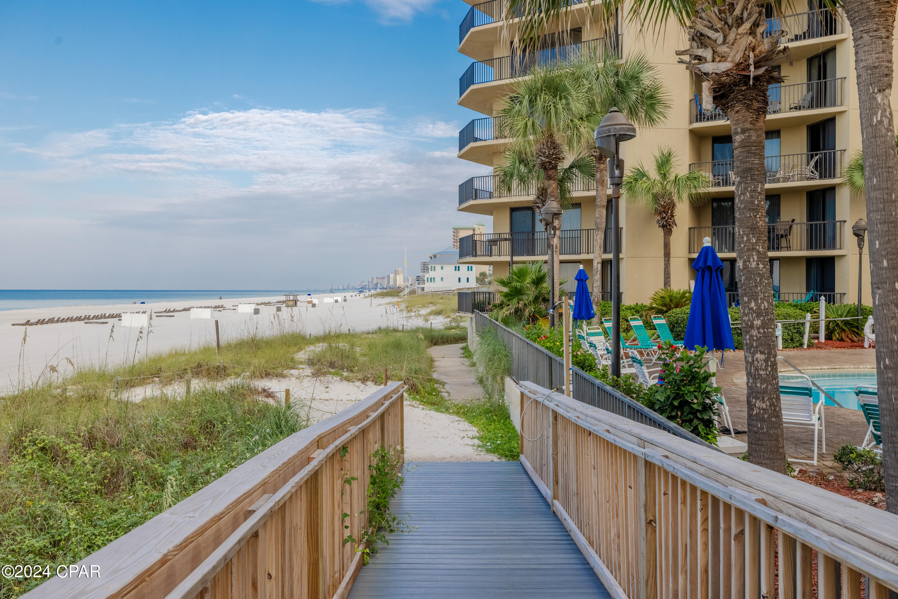 Summerhouse Condo. - Residential