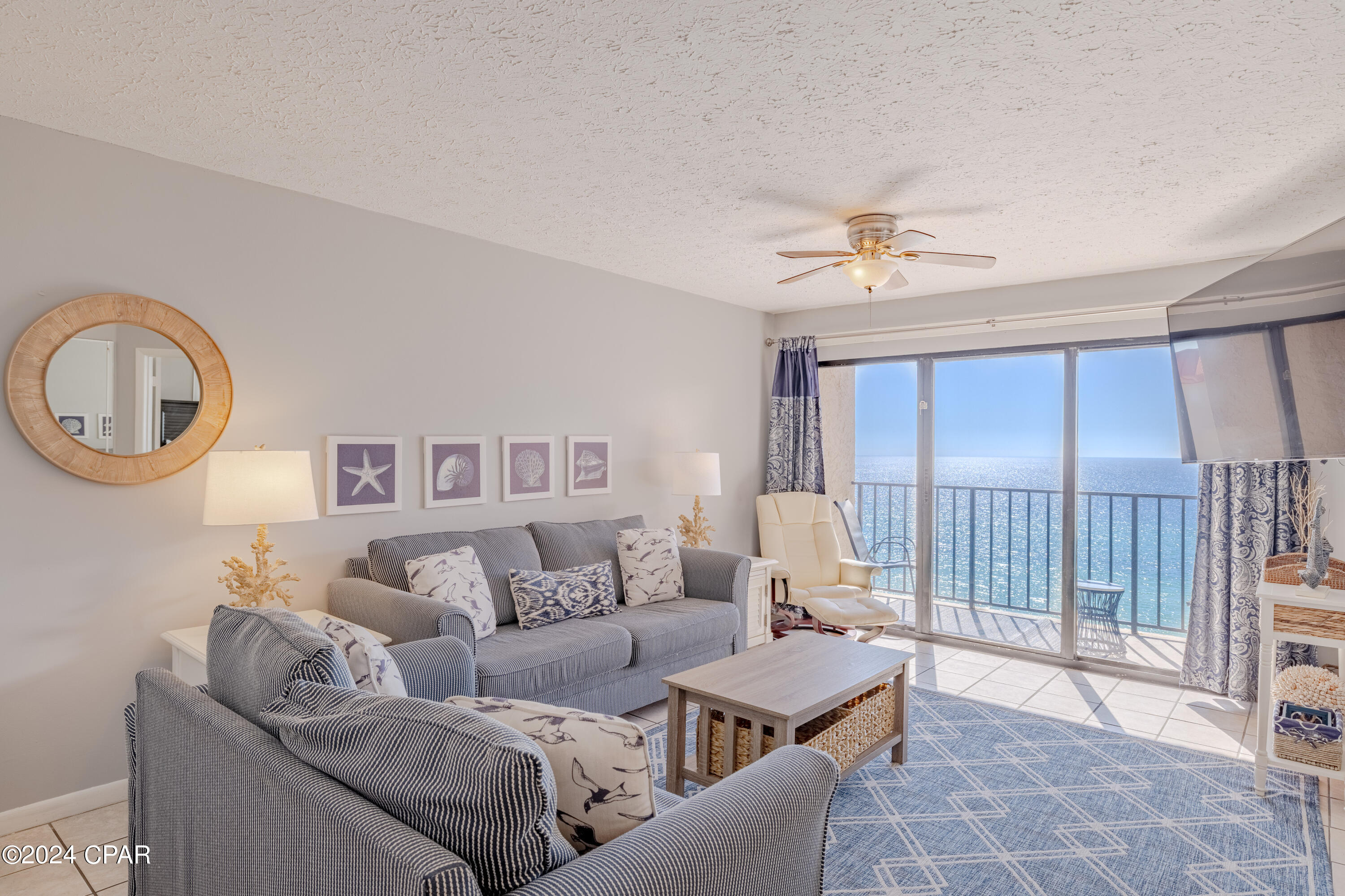 Summerhouse Condo. - Residential