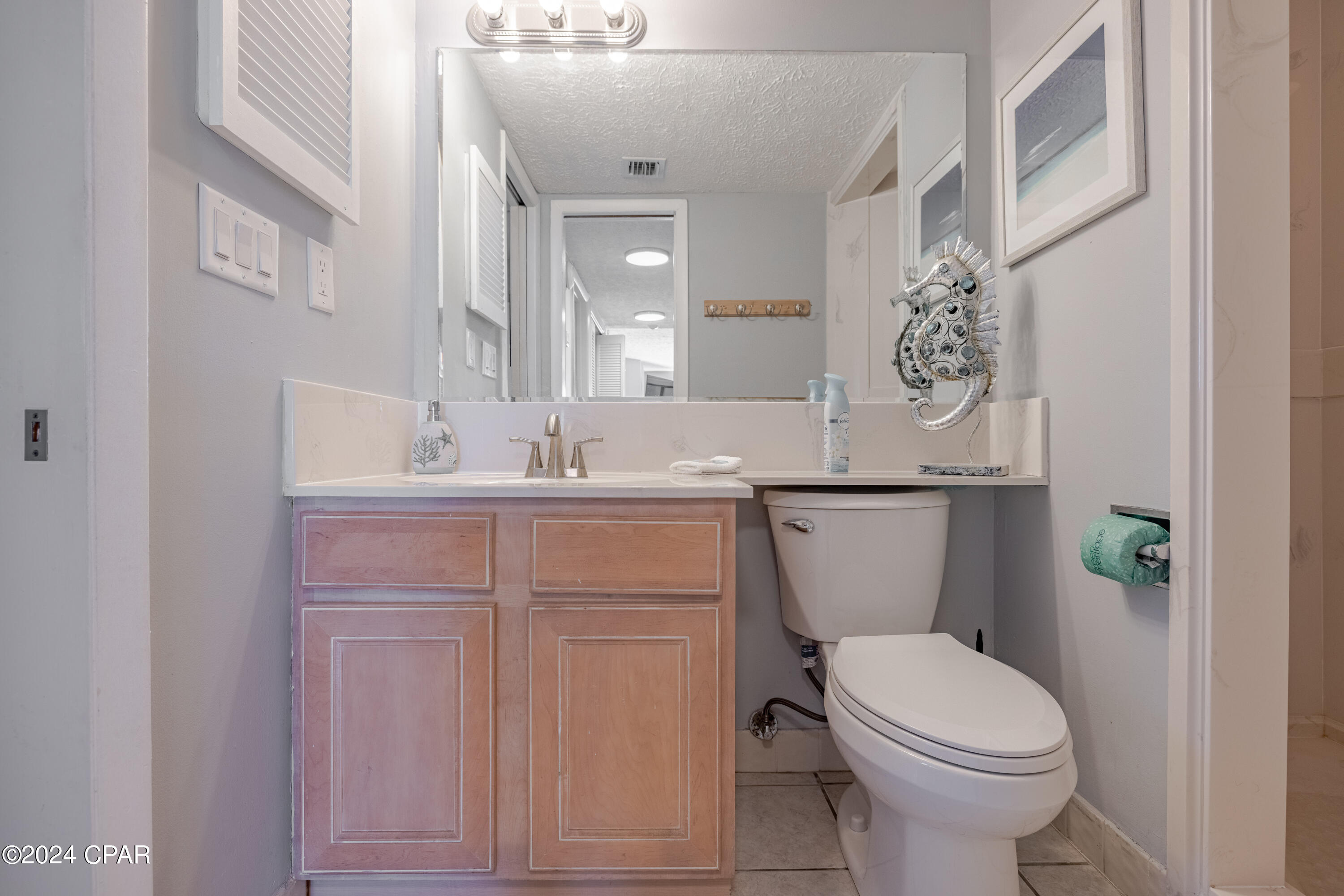 Summerhouse Condo. - Residential