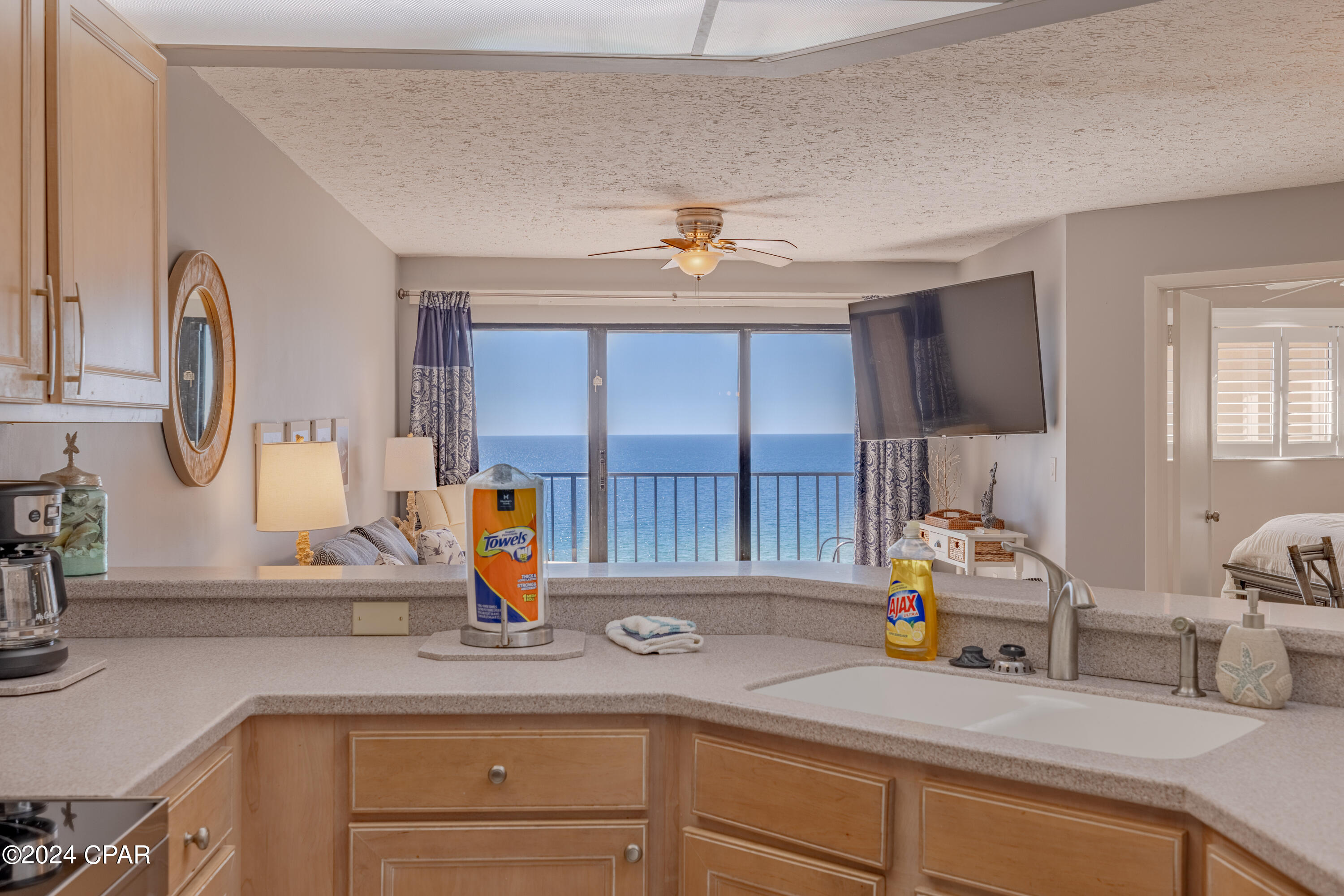 Summerhouse Condo. - Residential