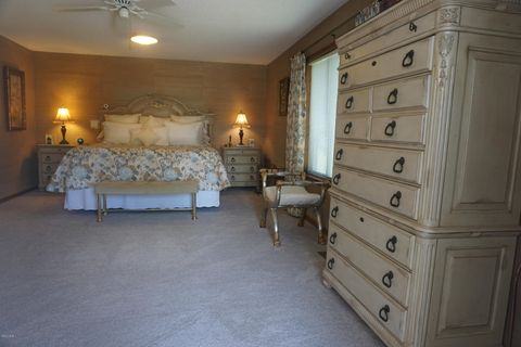 A home in Marianna