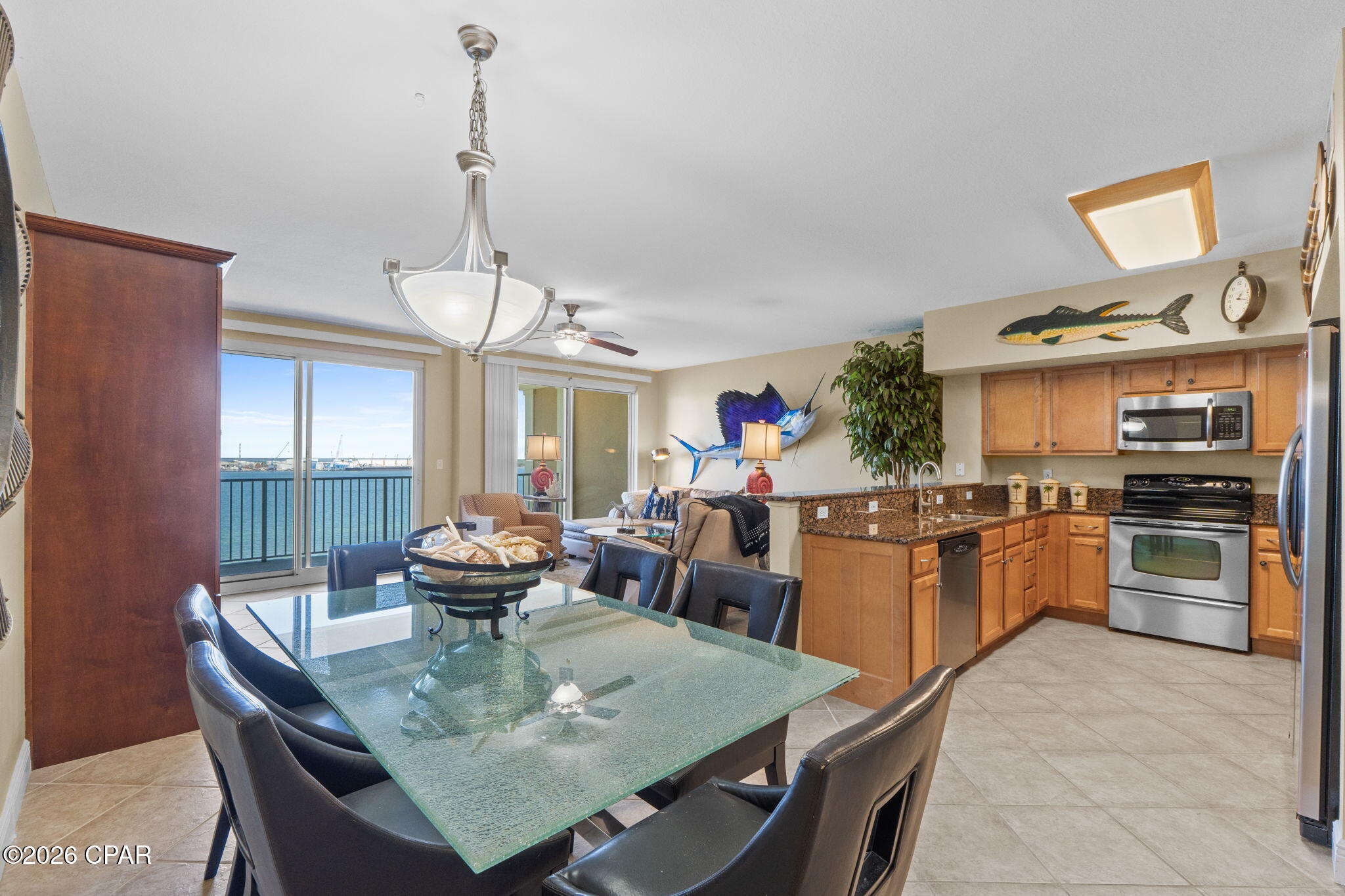 Magnolia Bay Club - Residential