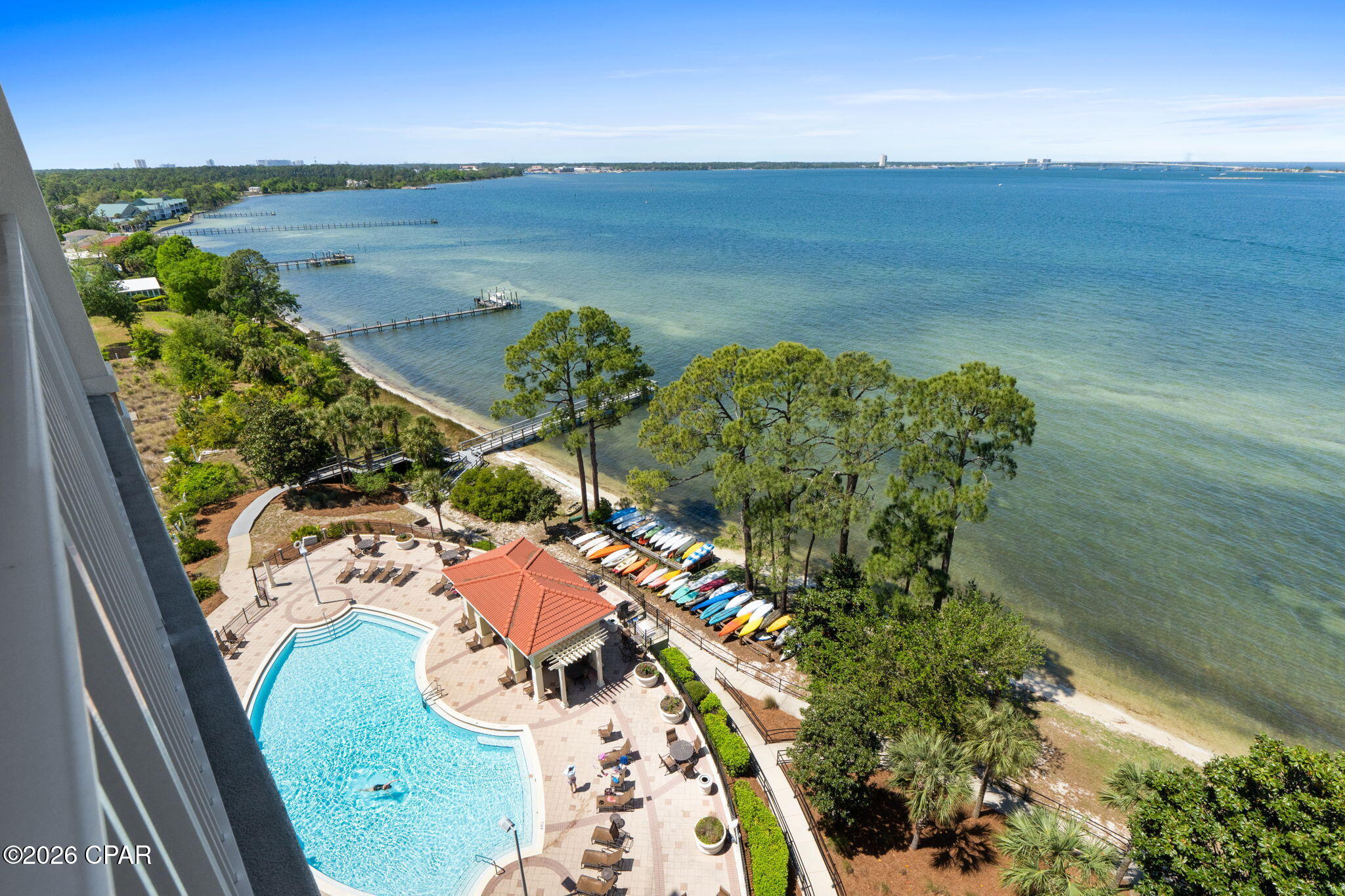 Magnolia Bay Club - Residential