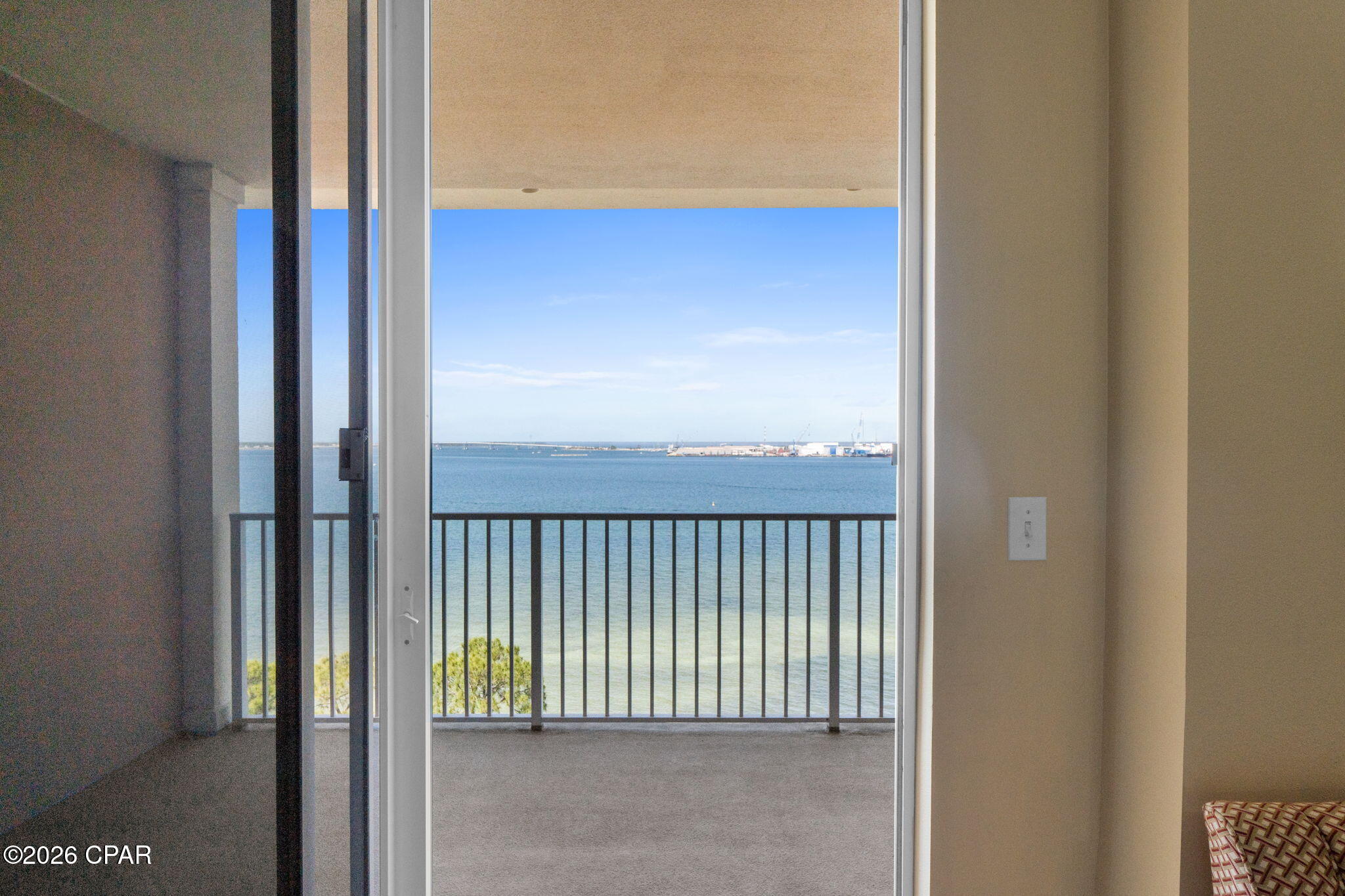 Magnolia Bay Club - Residential