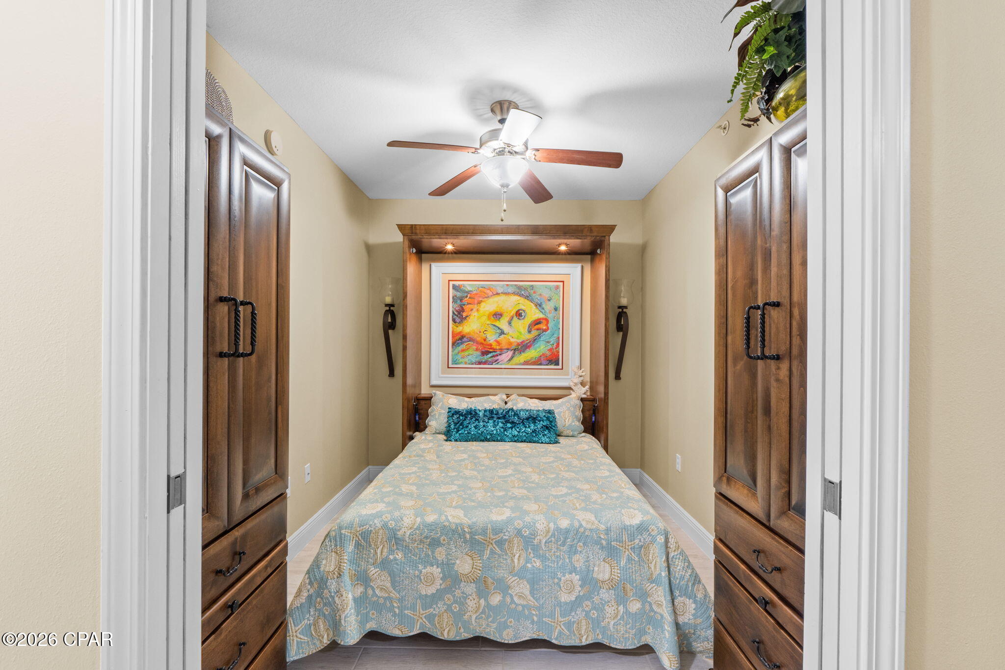 Magnolia Bay Club - Residential