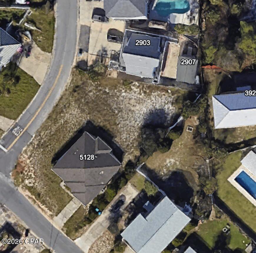 Treasure Island - Land