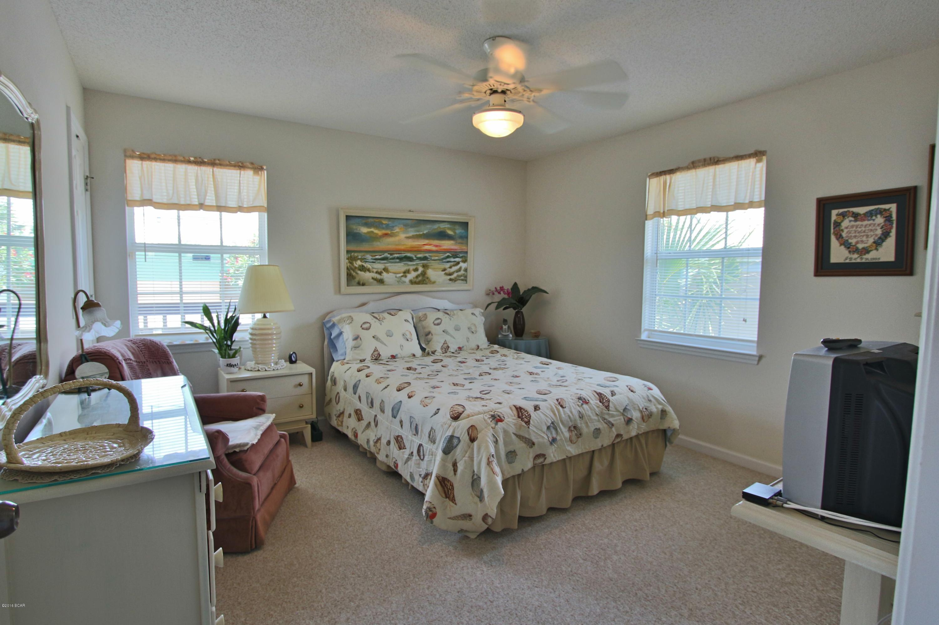 Gulf Lagoon Beach - Residential