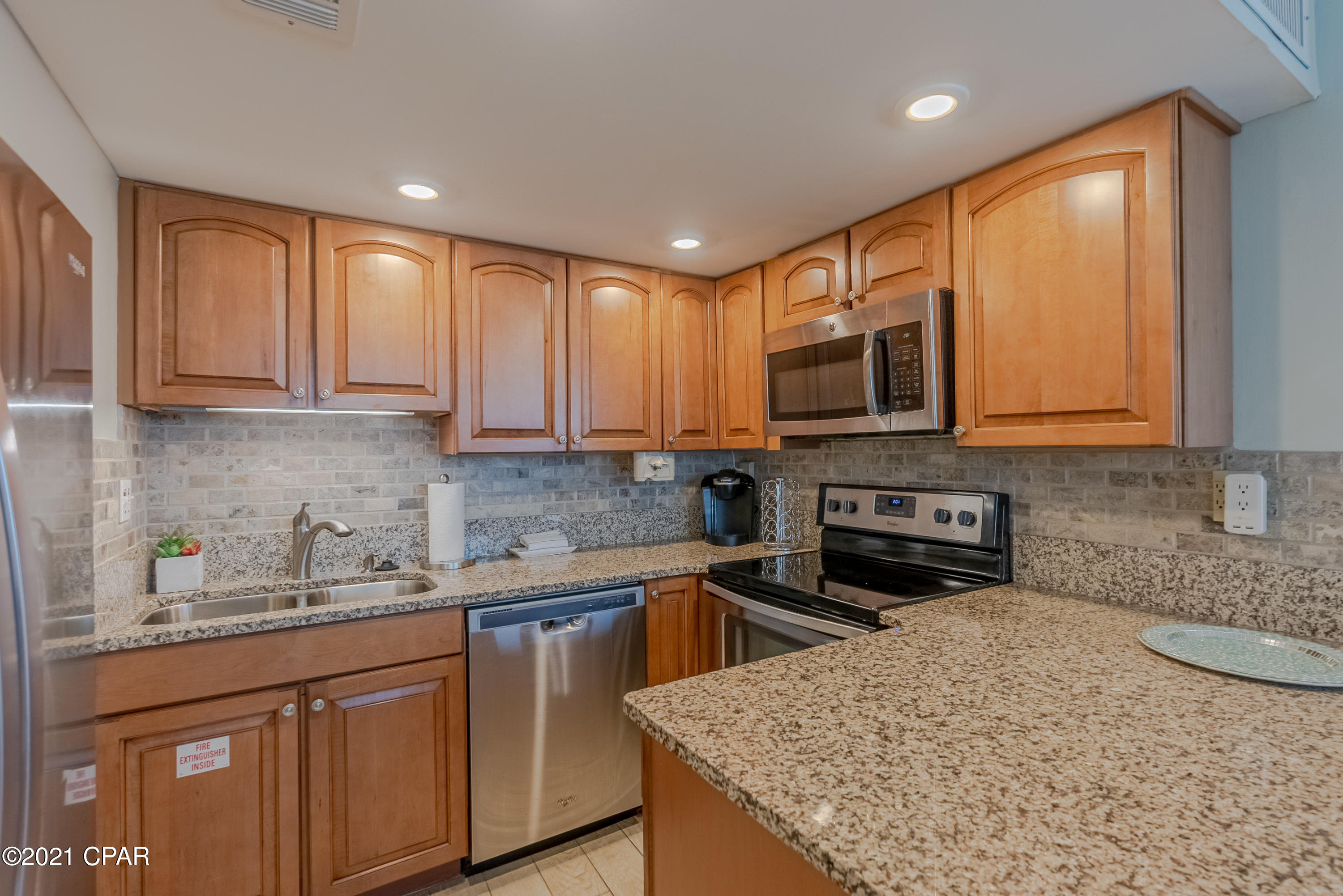 Sunbird Condo - Residential