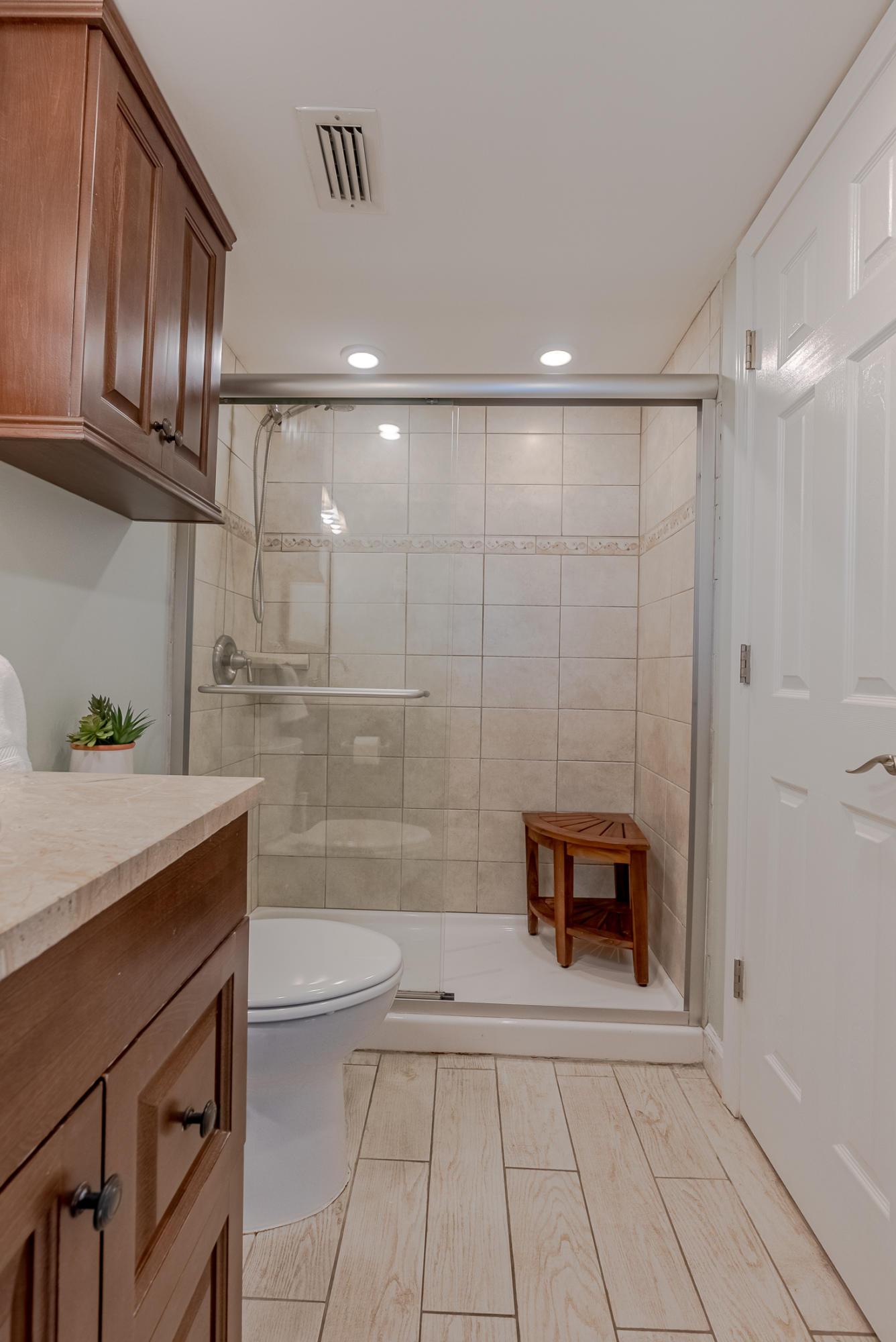 Sunbird Condo - Residential