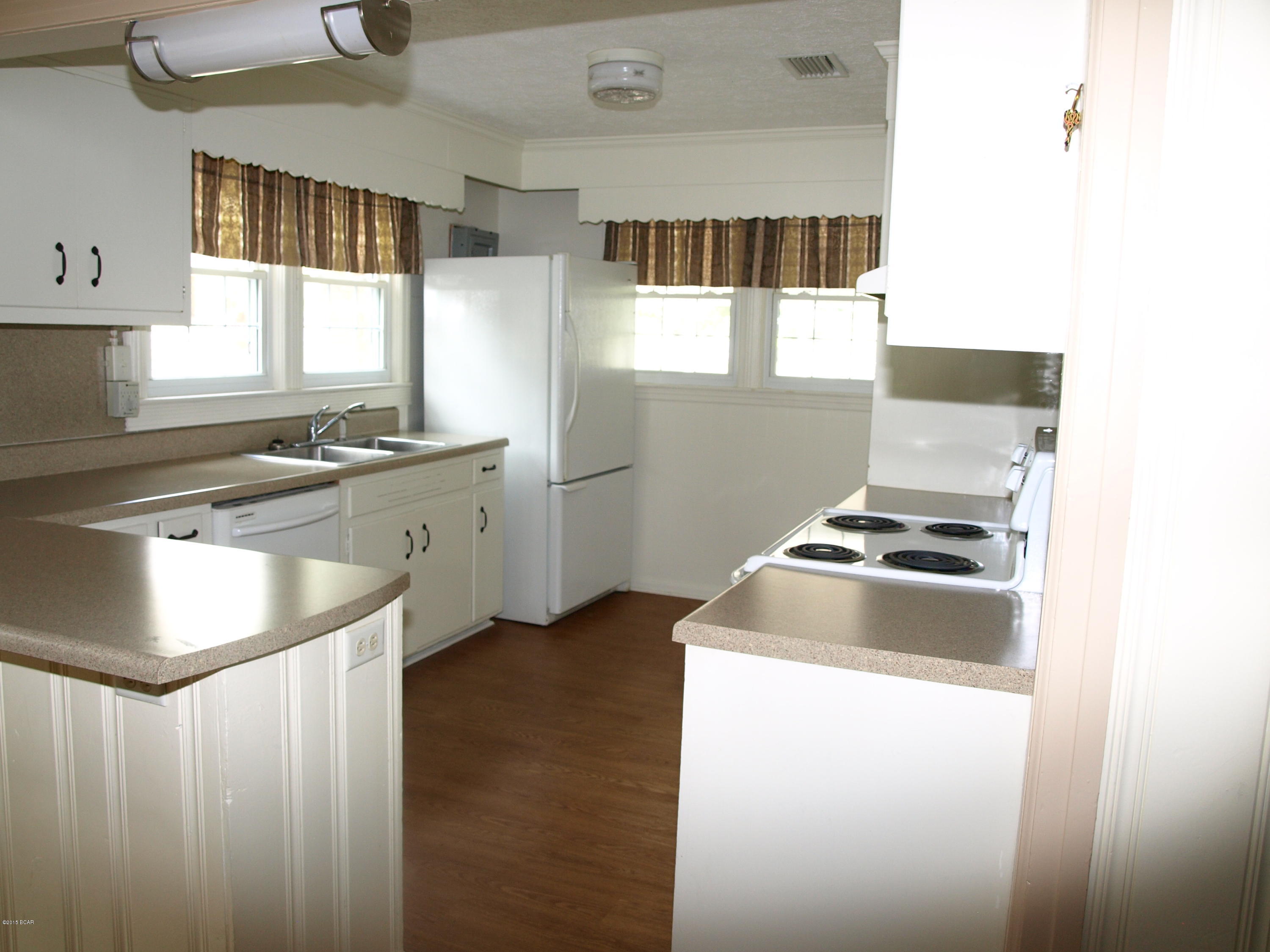 [No Recorded Subdiv] - Residential Lease