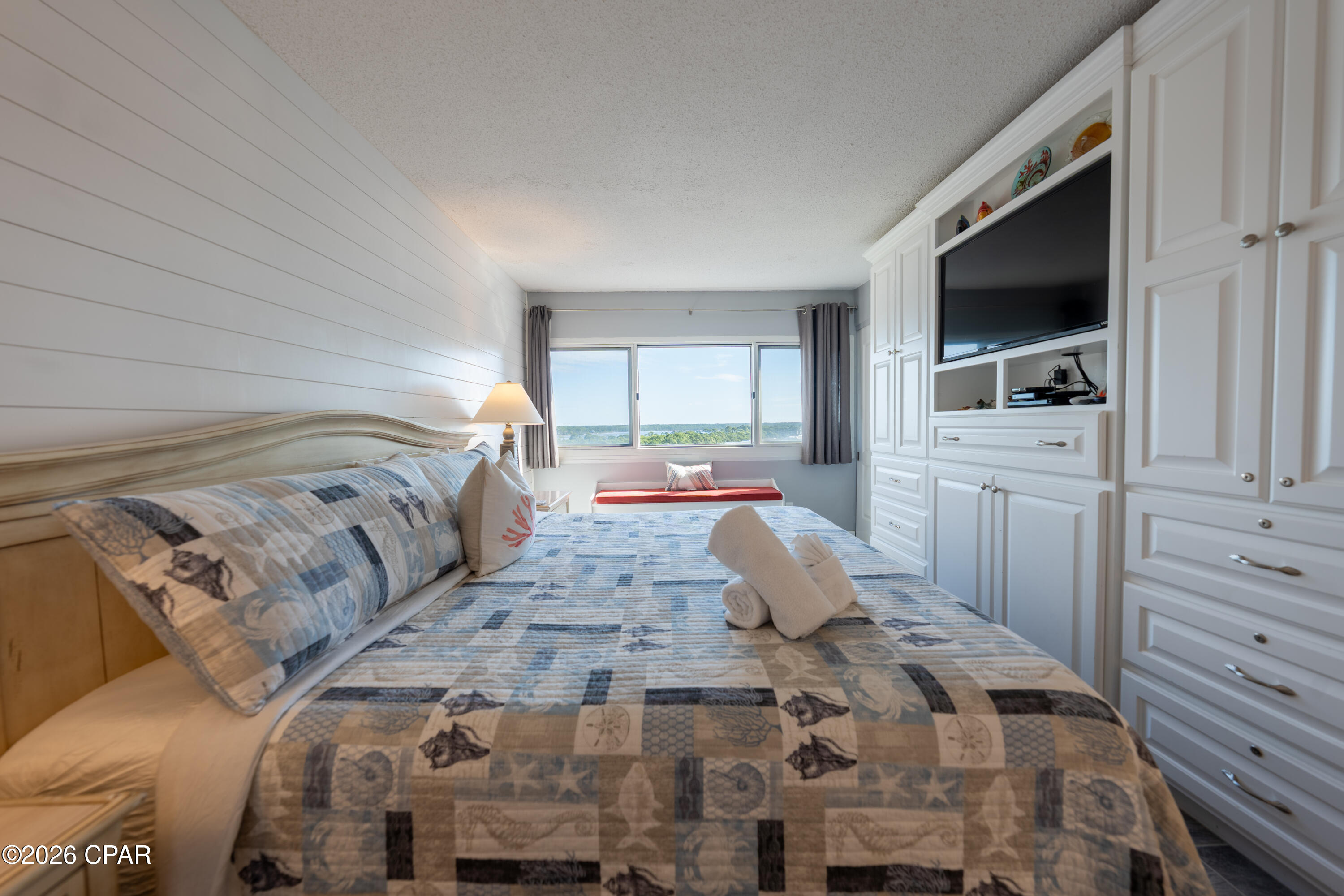 Pinnacle Port - Residential