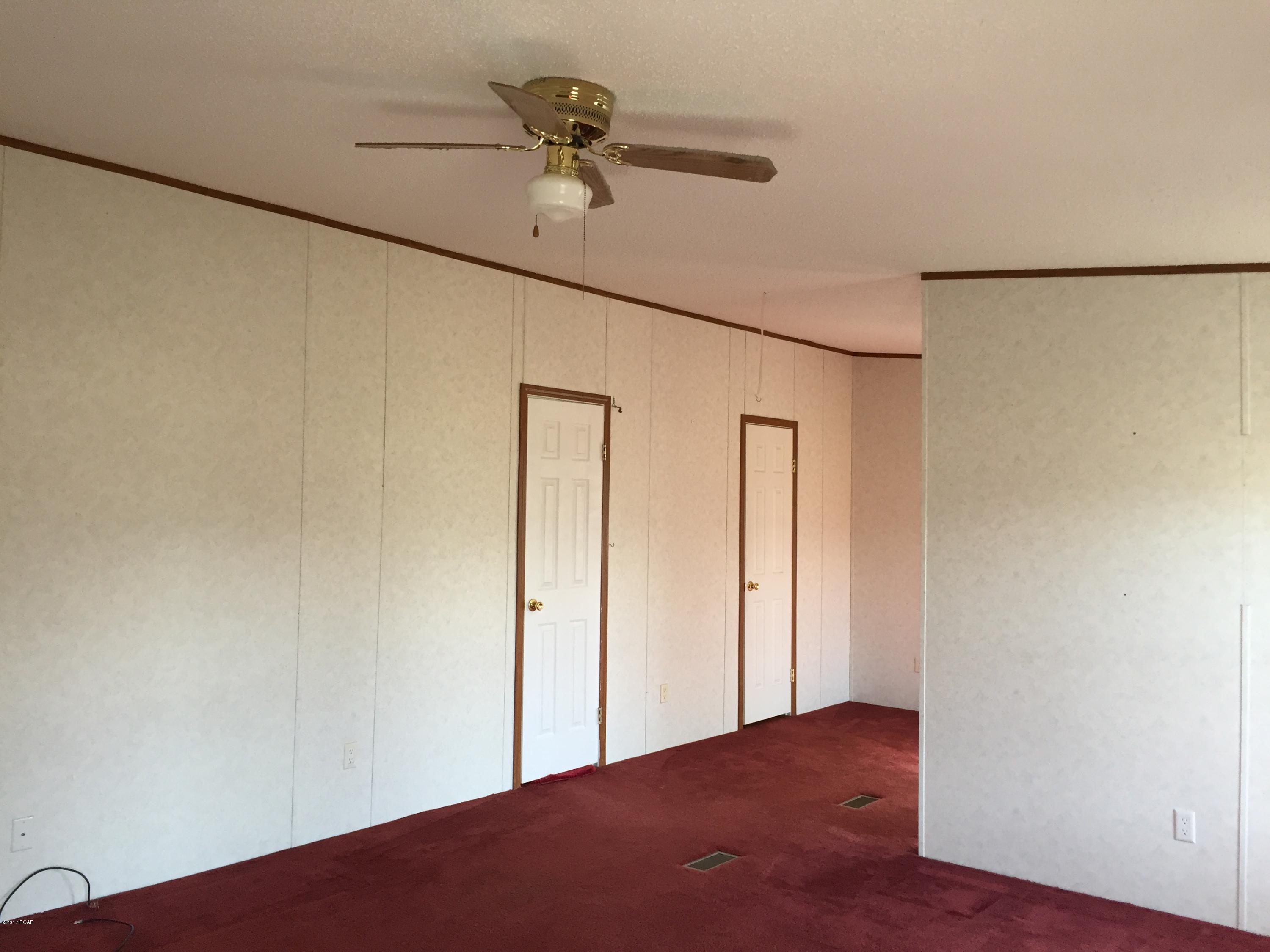 [No Recorded Subdiv] - Residential Lease