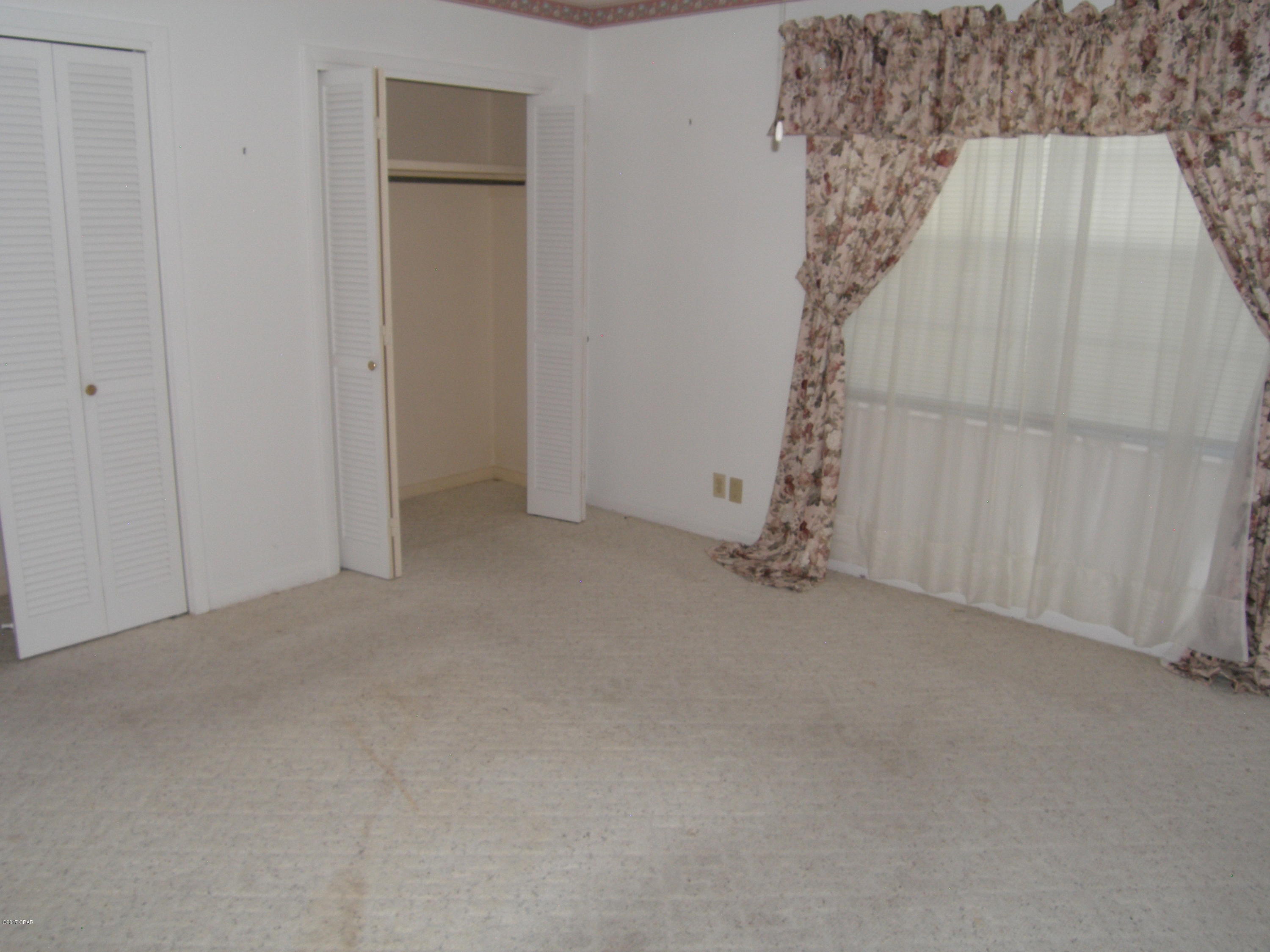 Woodlawn Unit 1 - Residential