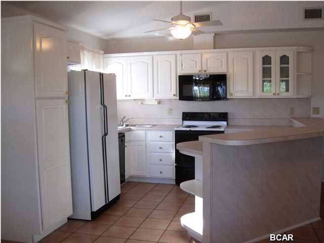 Aqua View Unit 1 - Residential