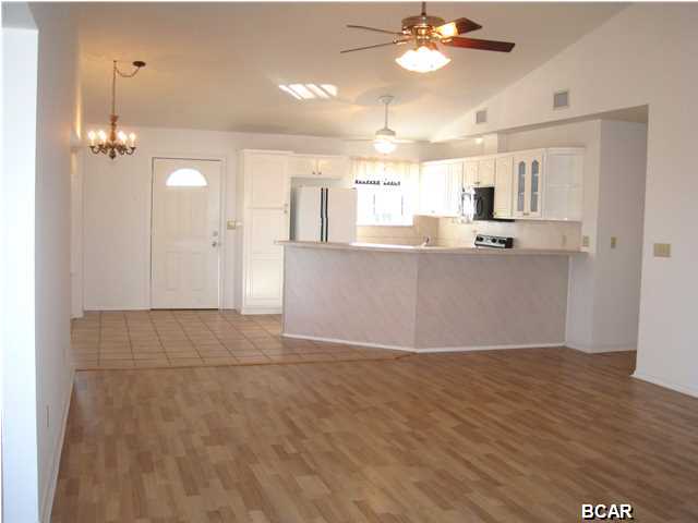 Aqua View Unit 1 - Residential