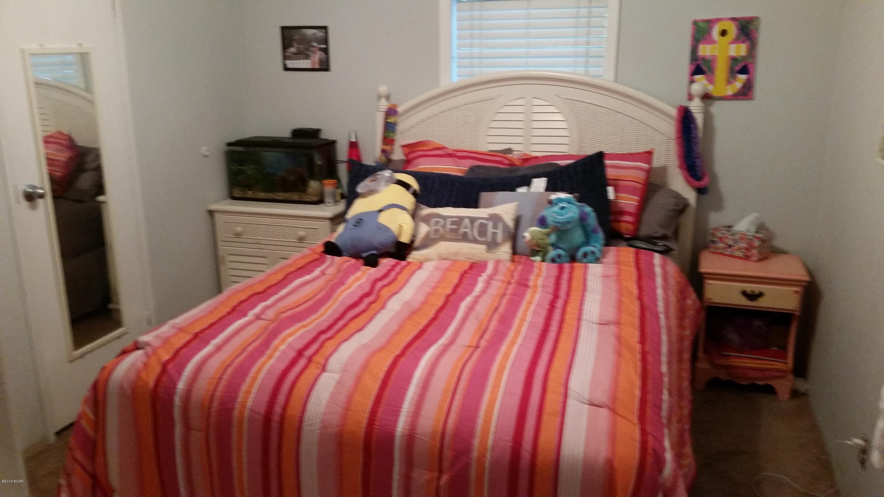 Deerpoint Lake Heights - Residential