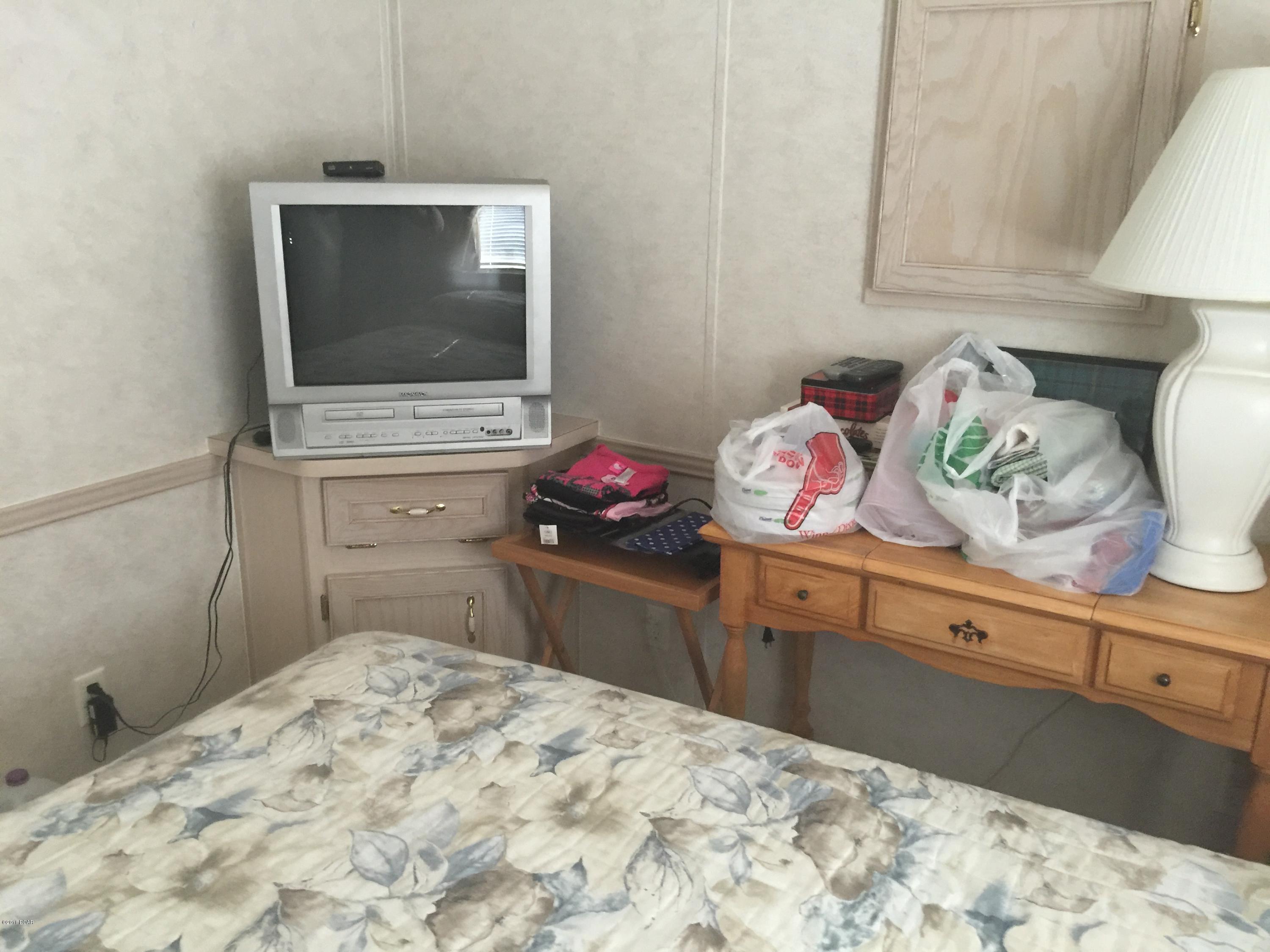 Emerald Pointe Resort - Residential