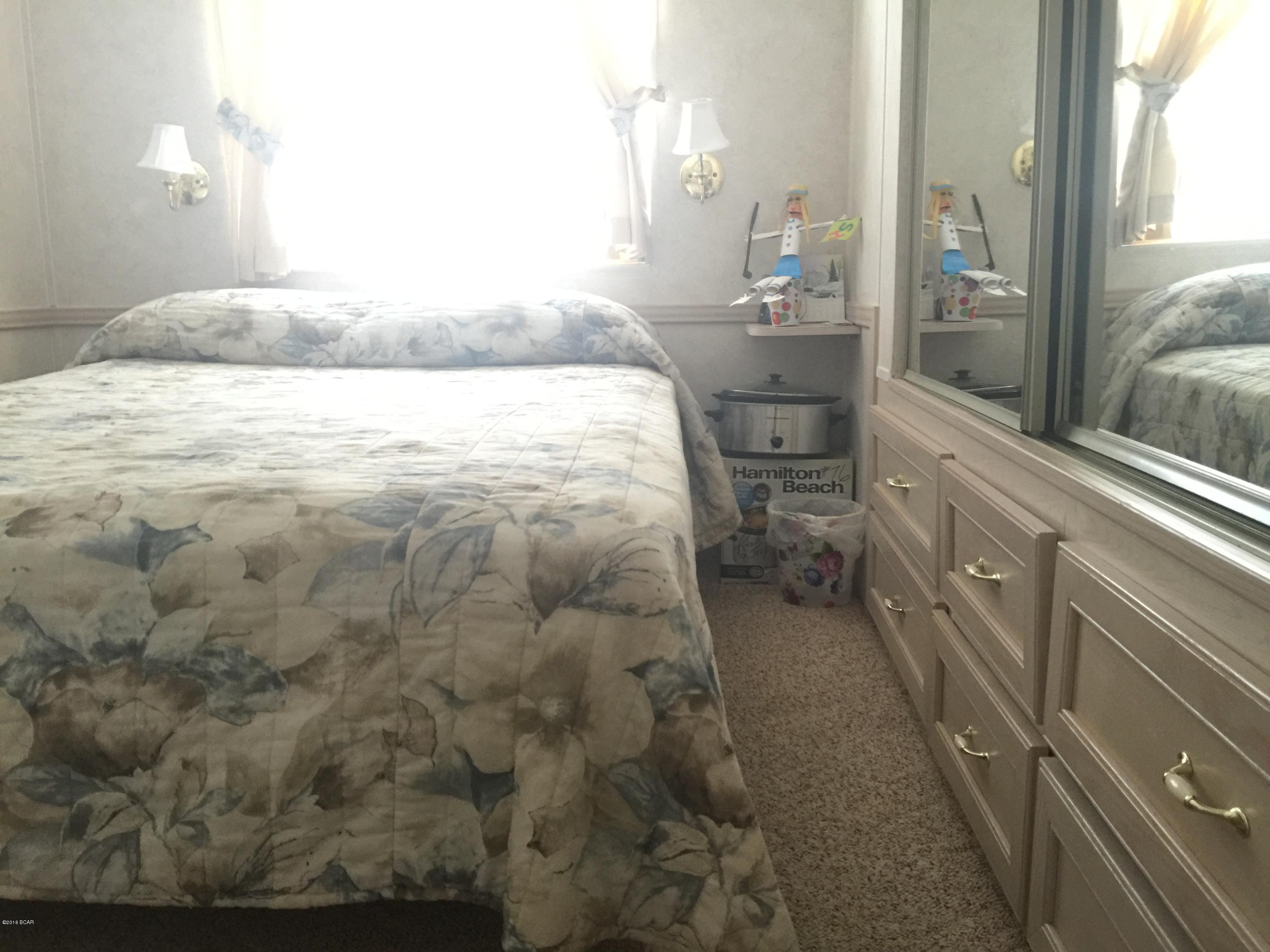 Emerald Pointe Resort - Residential