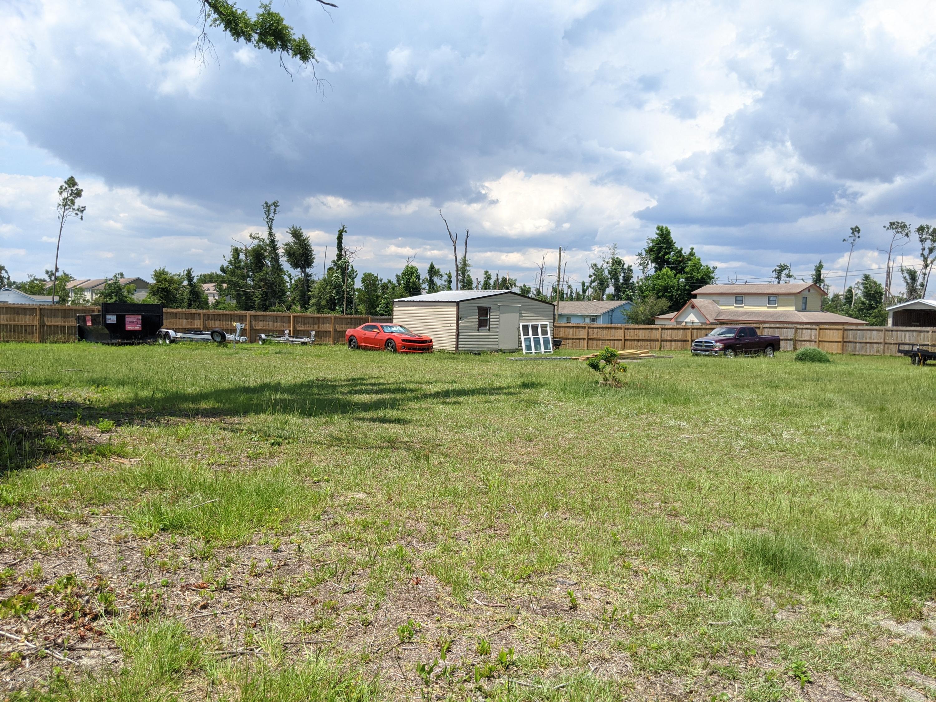 [No Recorded Subdiv] - Residential