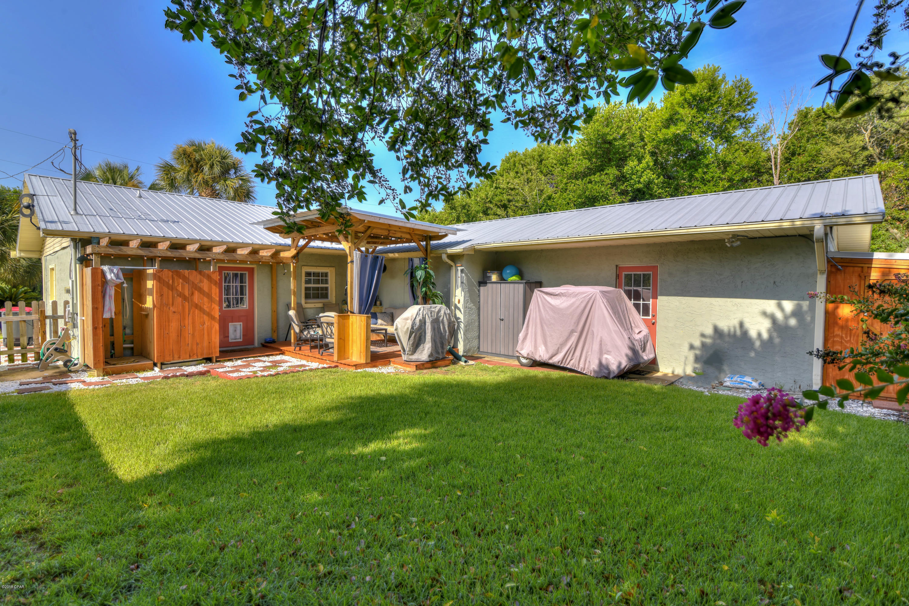 Riviera Beach 1st Add - Residential